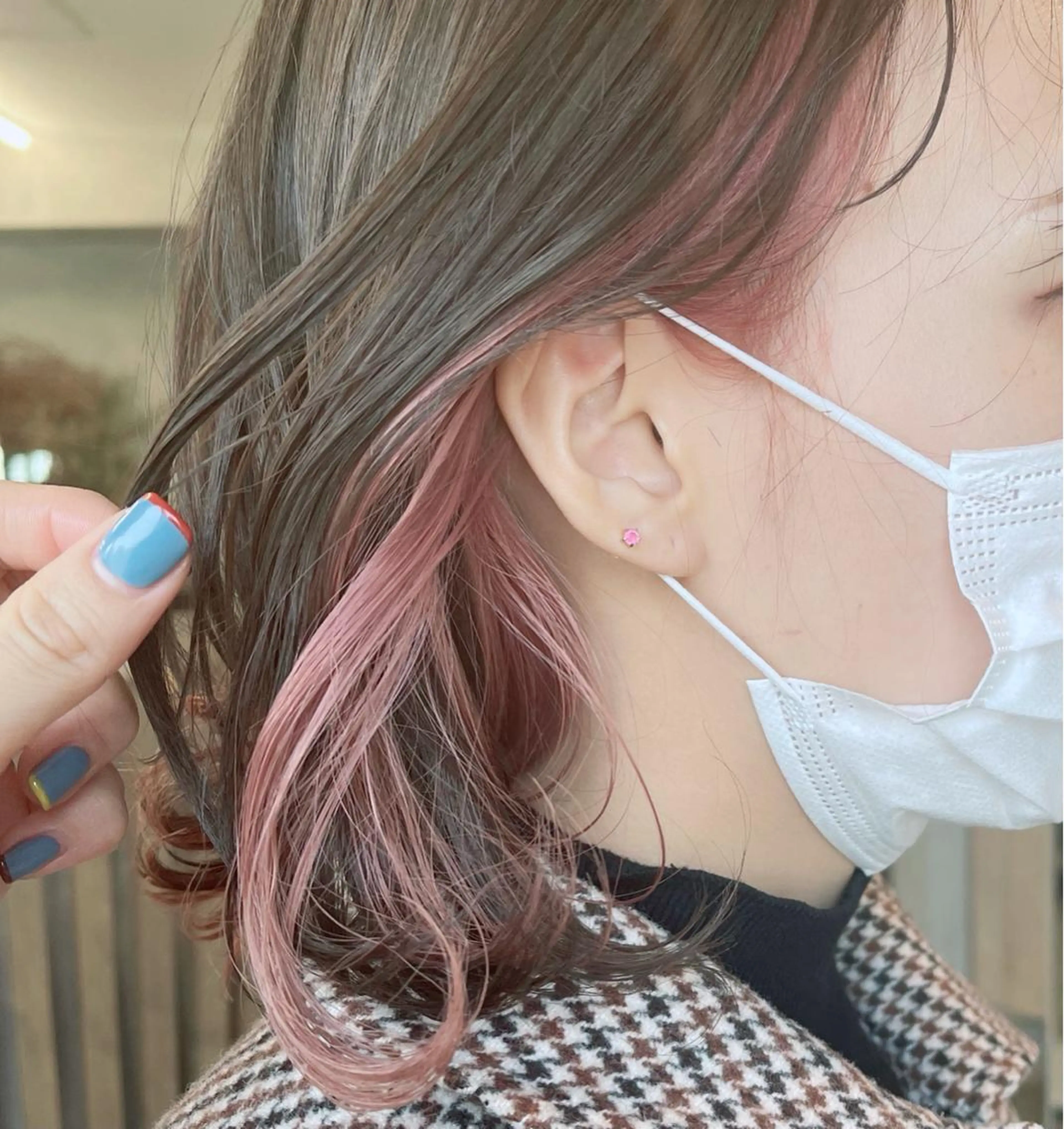ショート カラー ピンクカラー miyu🎀まつ毛 透明感カラーのヘアスタイル
