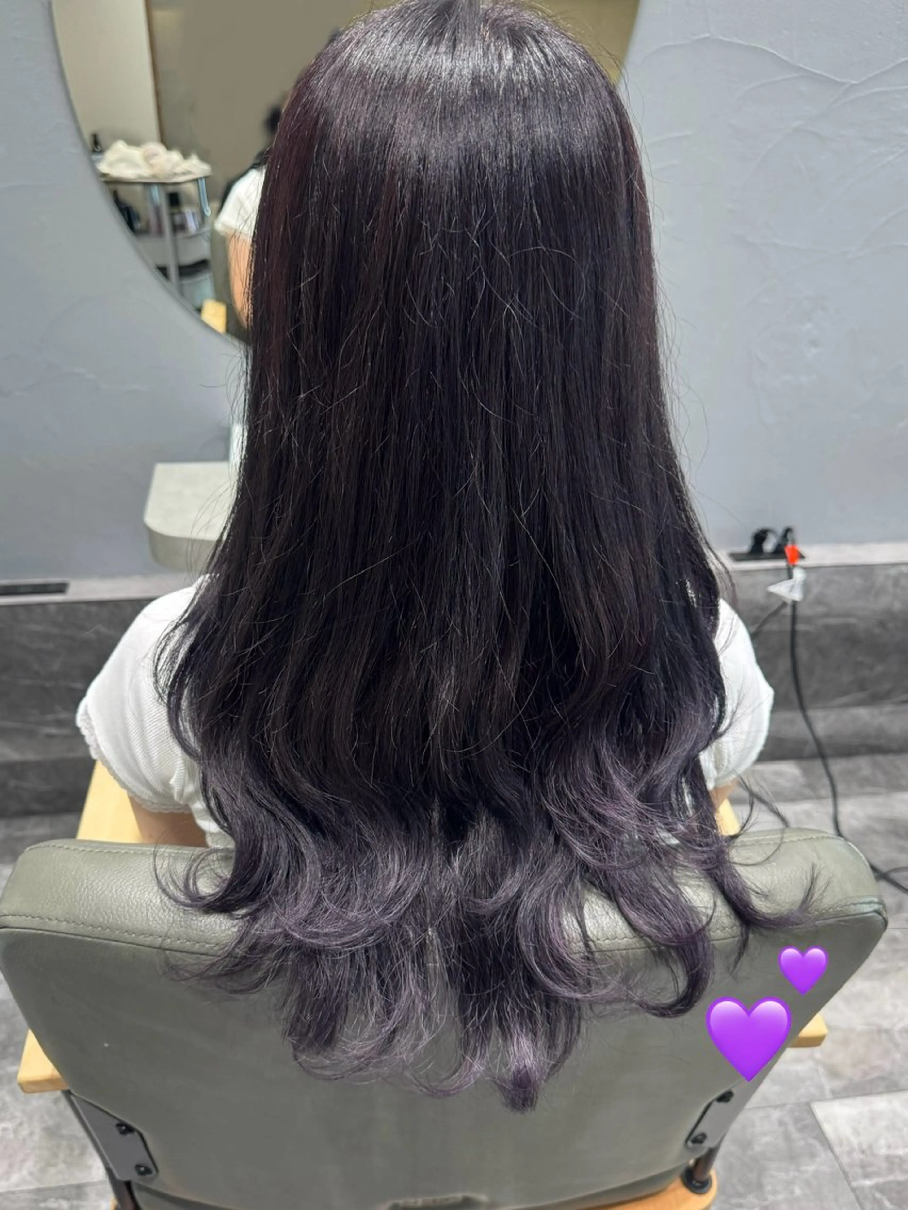 カラー ラベンダーカラー ヘアカラー トリートメント ヘッドスパ POANA.所属・POANA .のマツエク・マツパデザイン