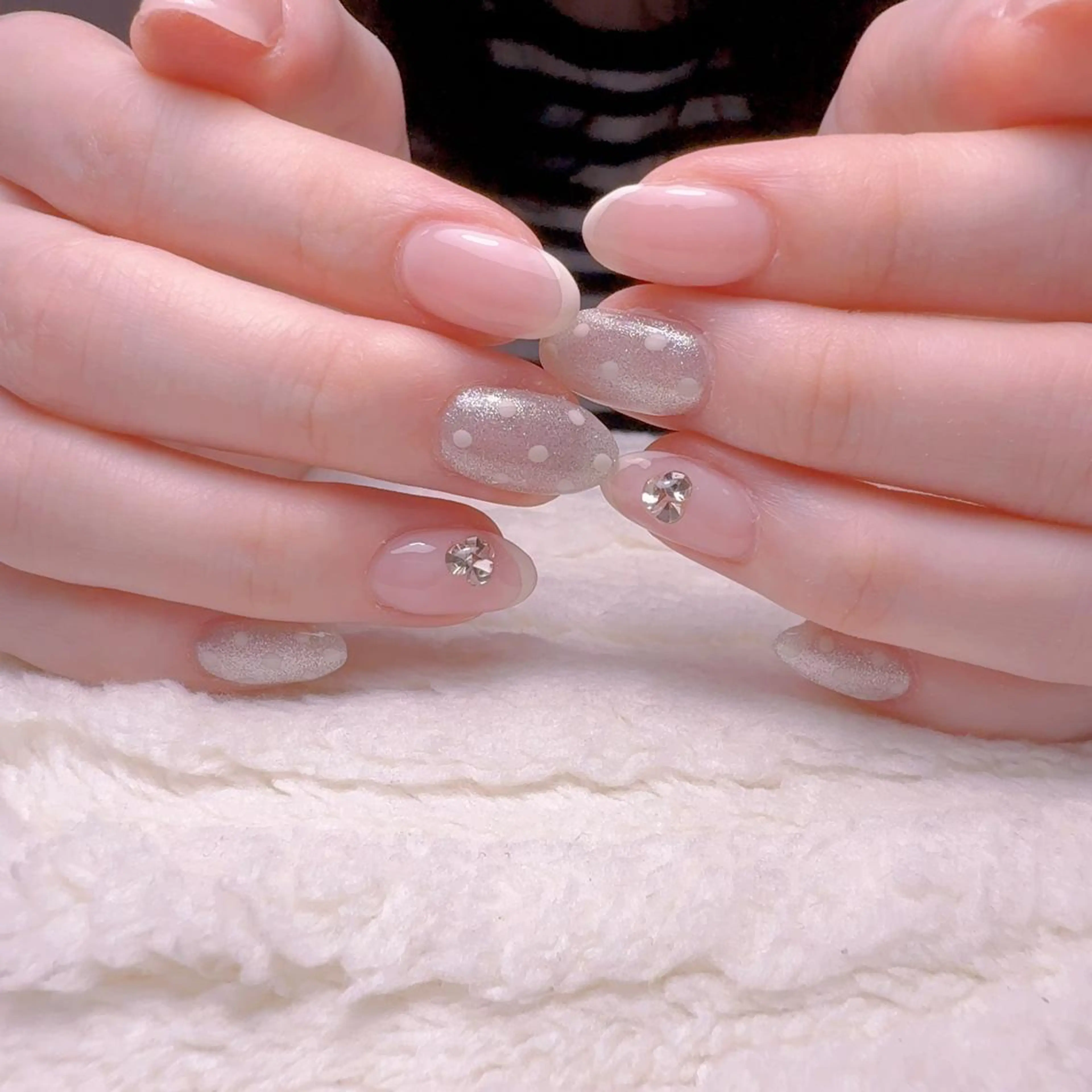 ネイル キラキラネイル 韓国ネイル オフィスネイル ハンドネイル For U nail スカルプ専門店のネイルデザイン