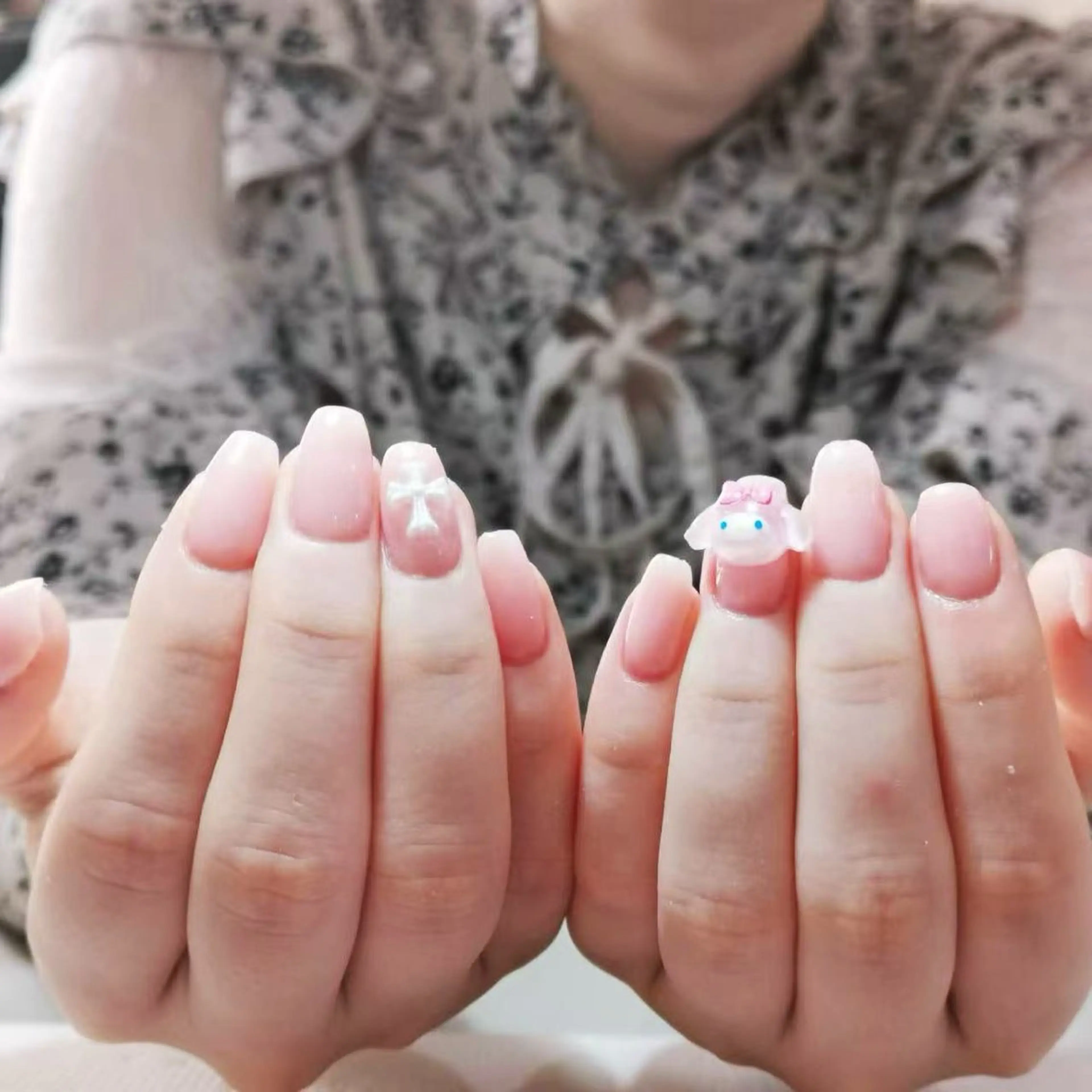 ネイル ハンドネイル NINI Monster🌟のネイルデザイン