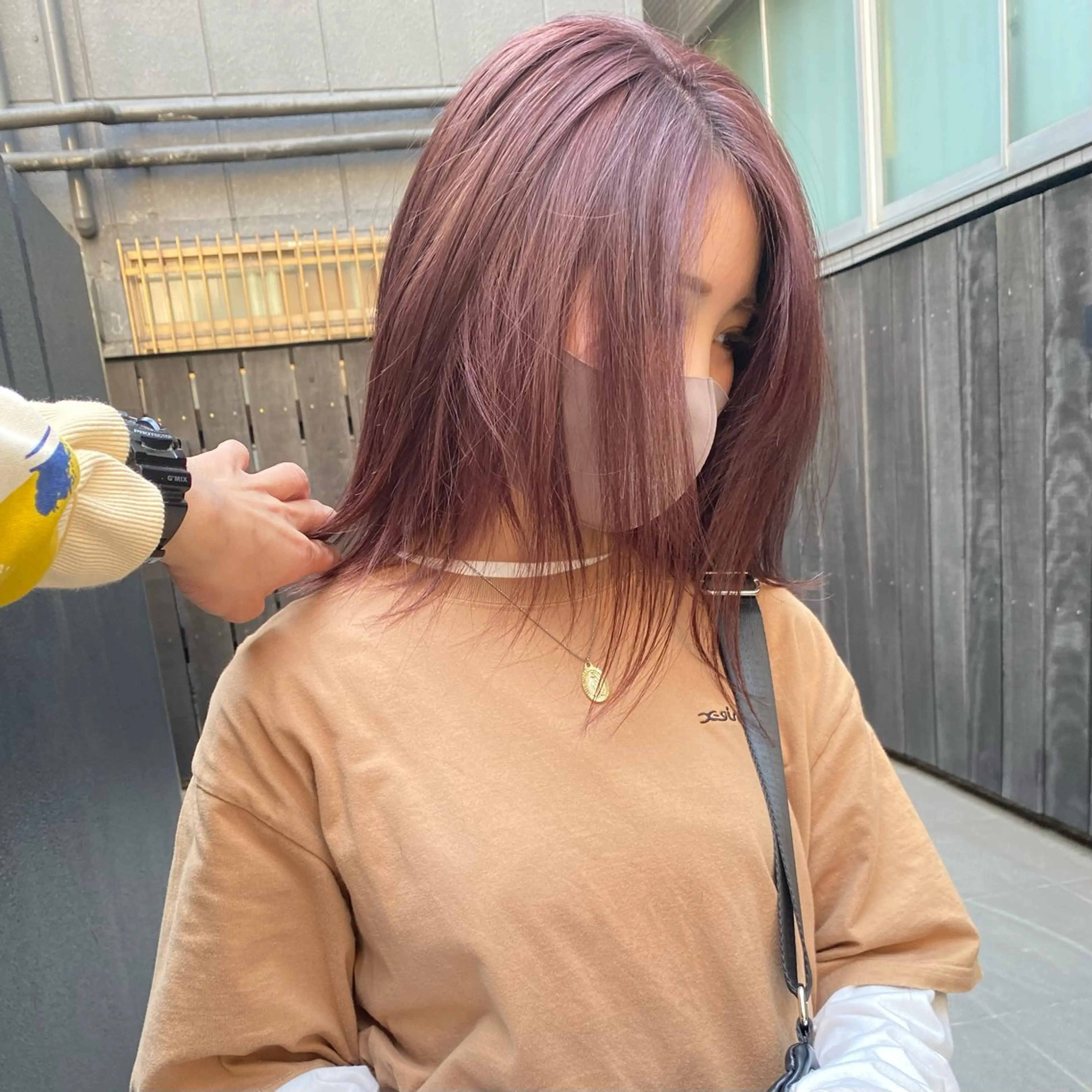 ミディアム ⭐️横浜ブリーチ特化 美容師 堤涼⭐️のヘアスタイル