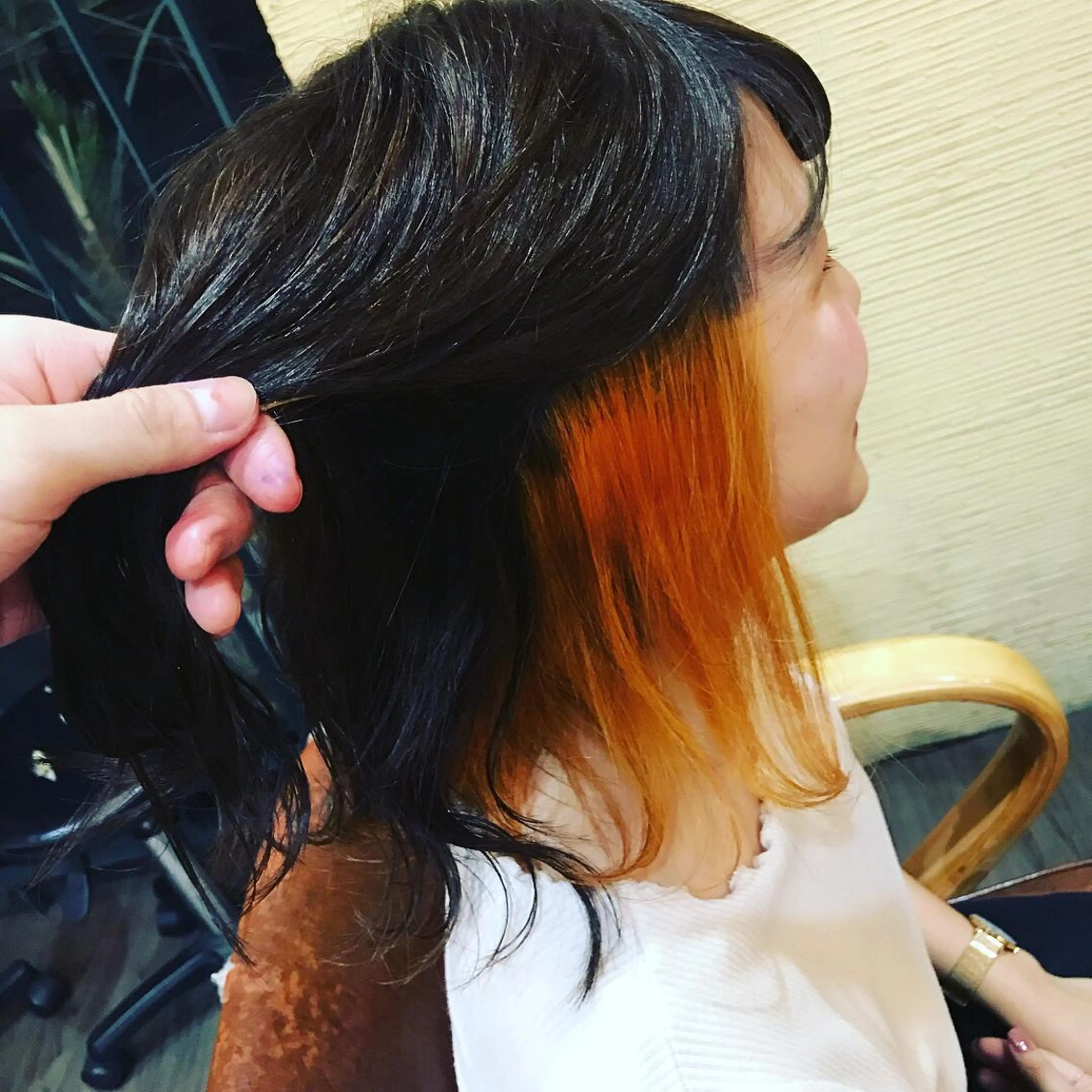 ミディアム カラー オレンジ ヘアカラー トリートメント 特殊カラー特化 ✂️SHIAN フジのヘアスタイル