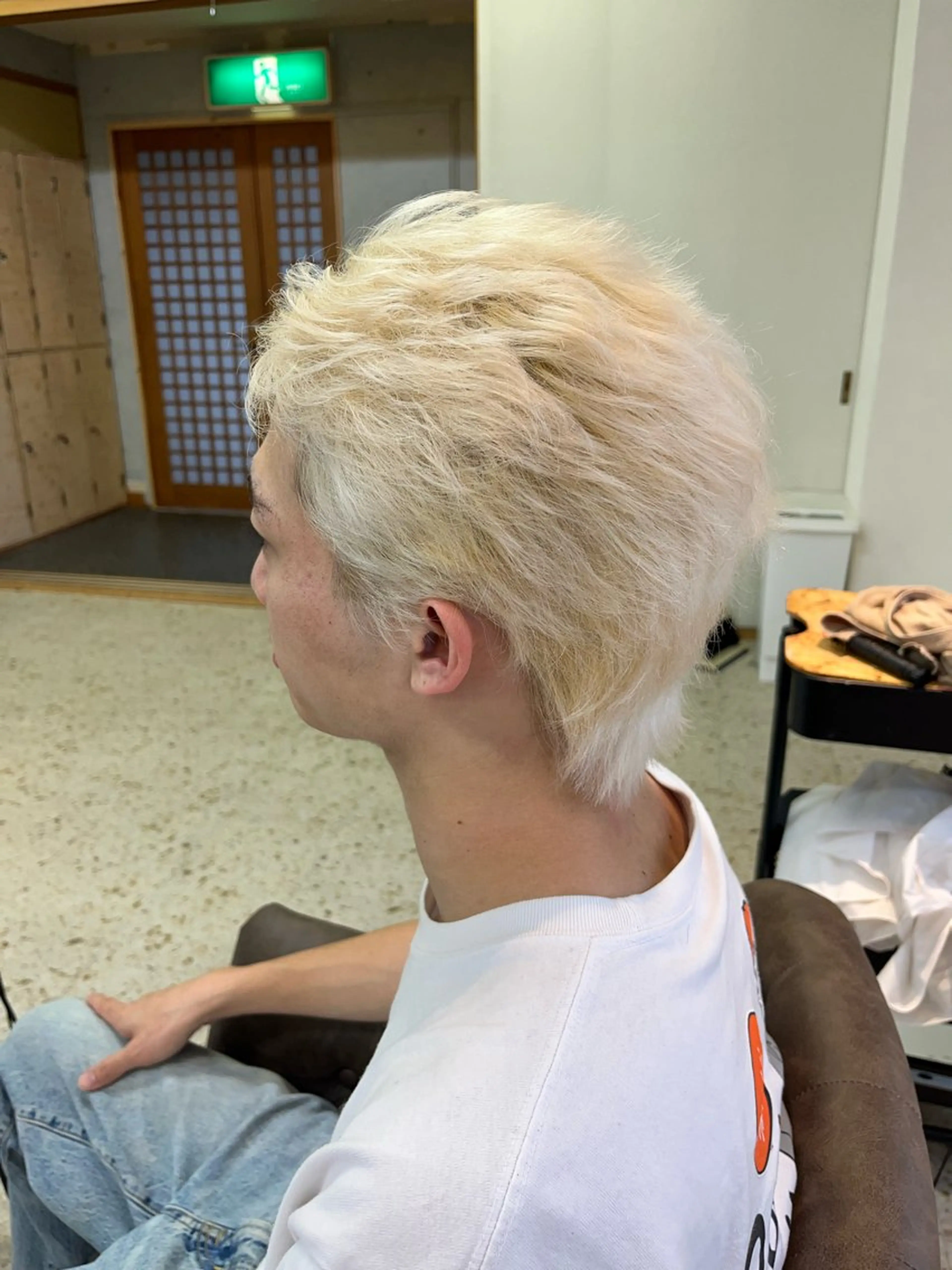 カラー メンズ スパイキーショート ヘアカラー トリートメント 韓国ヘア🇰🇷 RYOTAのヘアスタイル