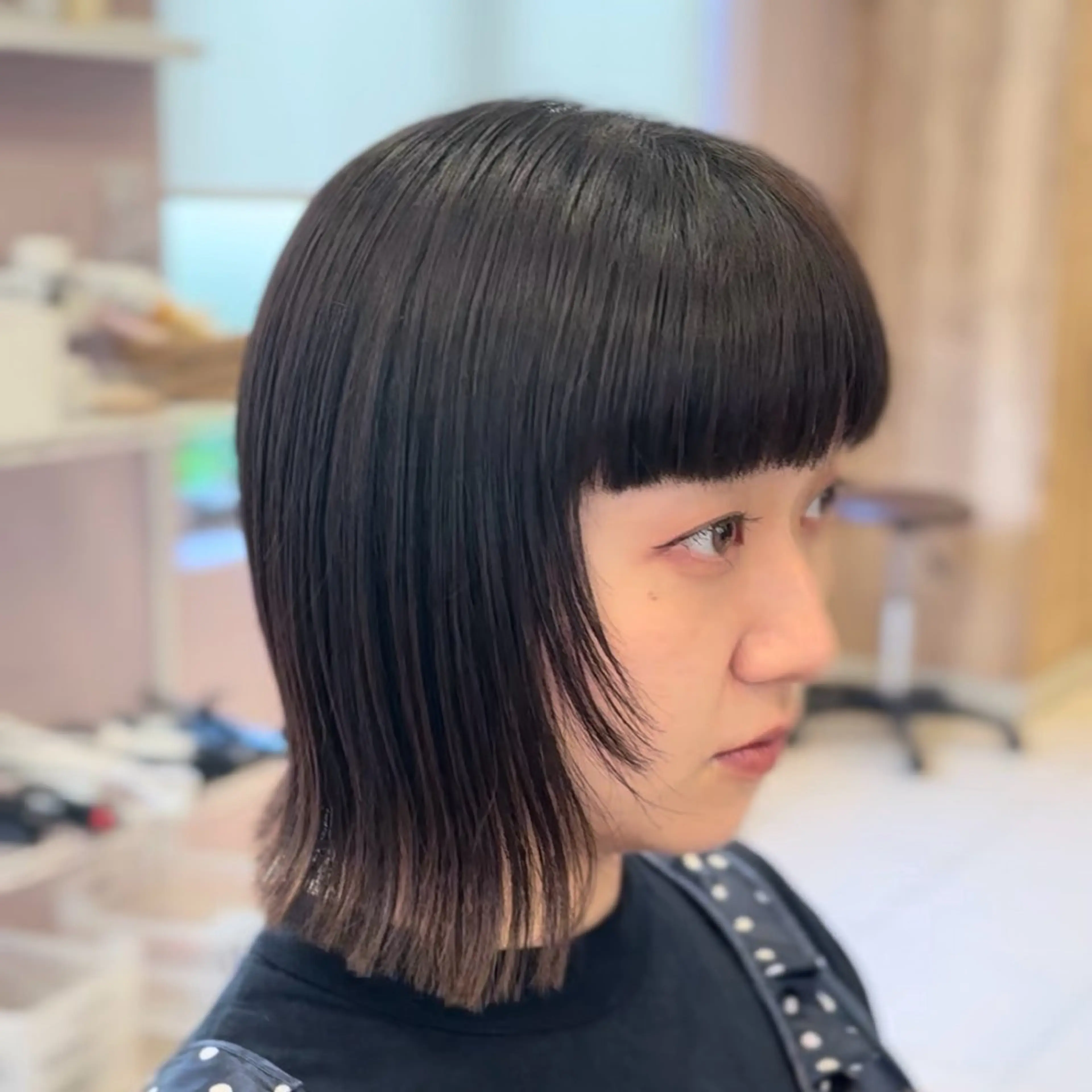 ショート カット 縮毛矯正 FIGARO Ribute 登美ケ丘店所属・藤井勇太/ 切りっぱなしボブのヘアスタイル