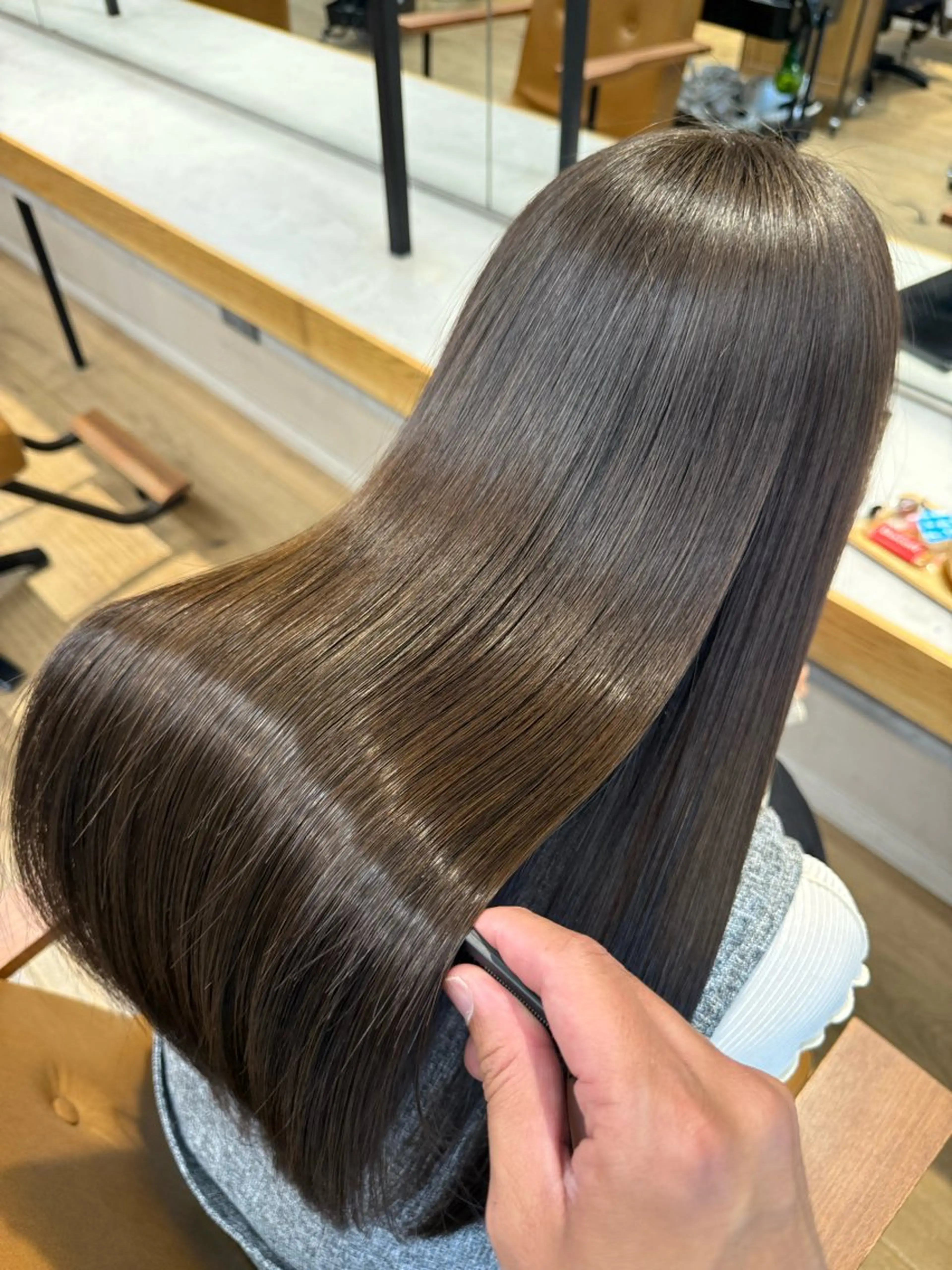 ロング カラー 吉田 裕太朗のヘアスタイル