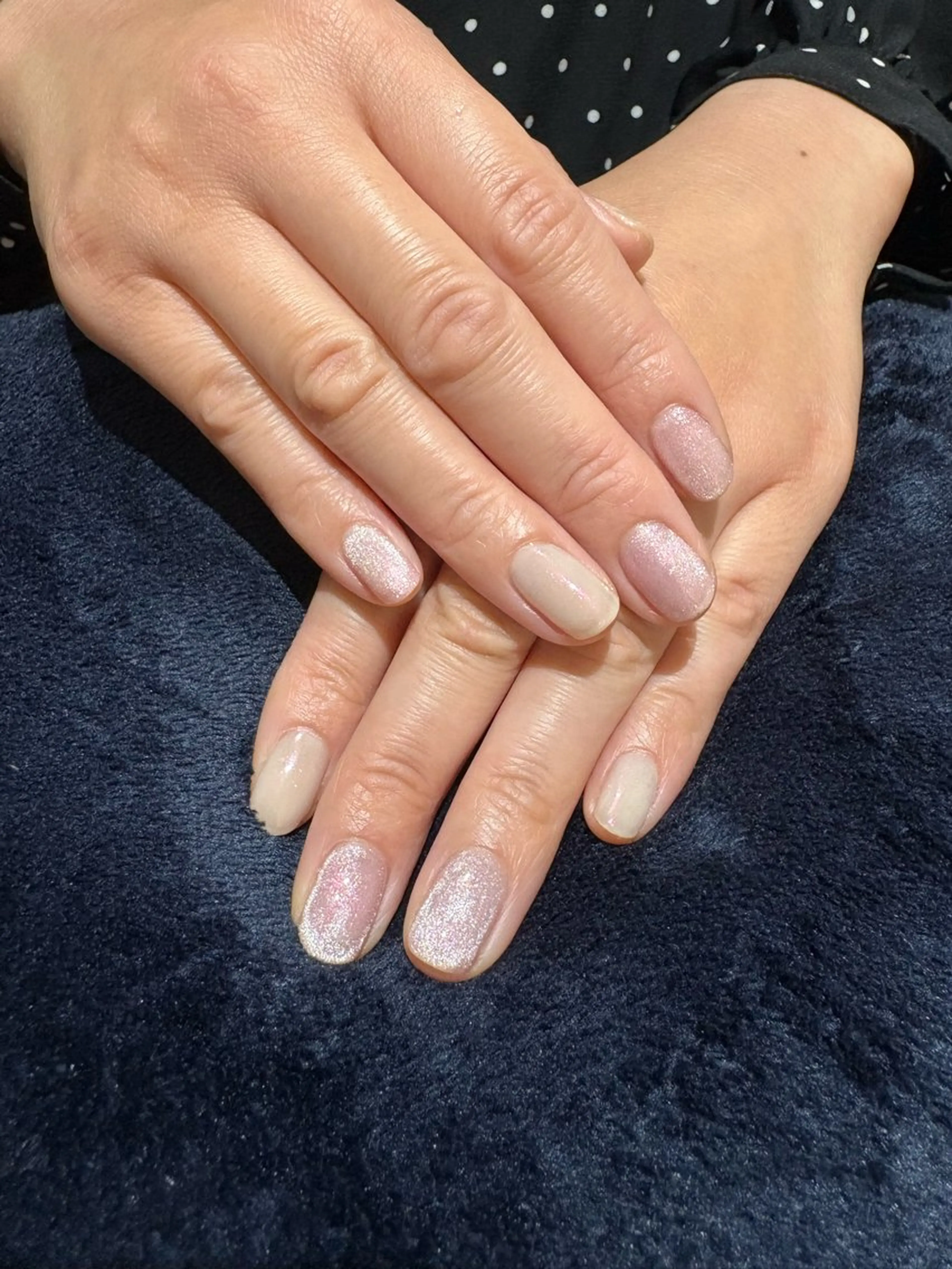 ネイル オーロラネイル ピンク ホワイト neo.nail柏 Mutsumiのネイルデザイン