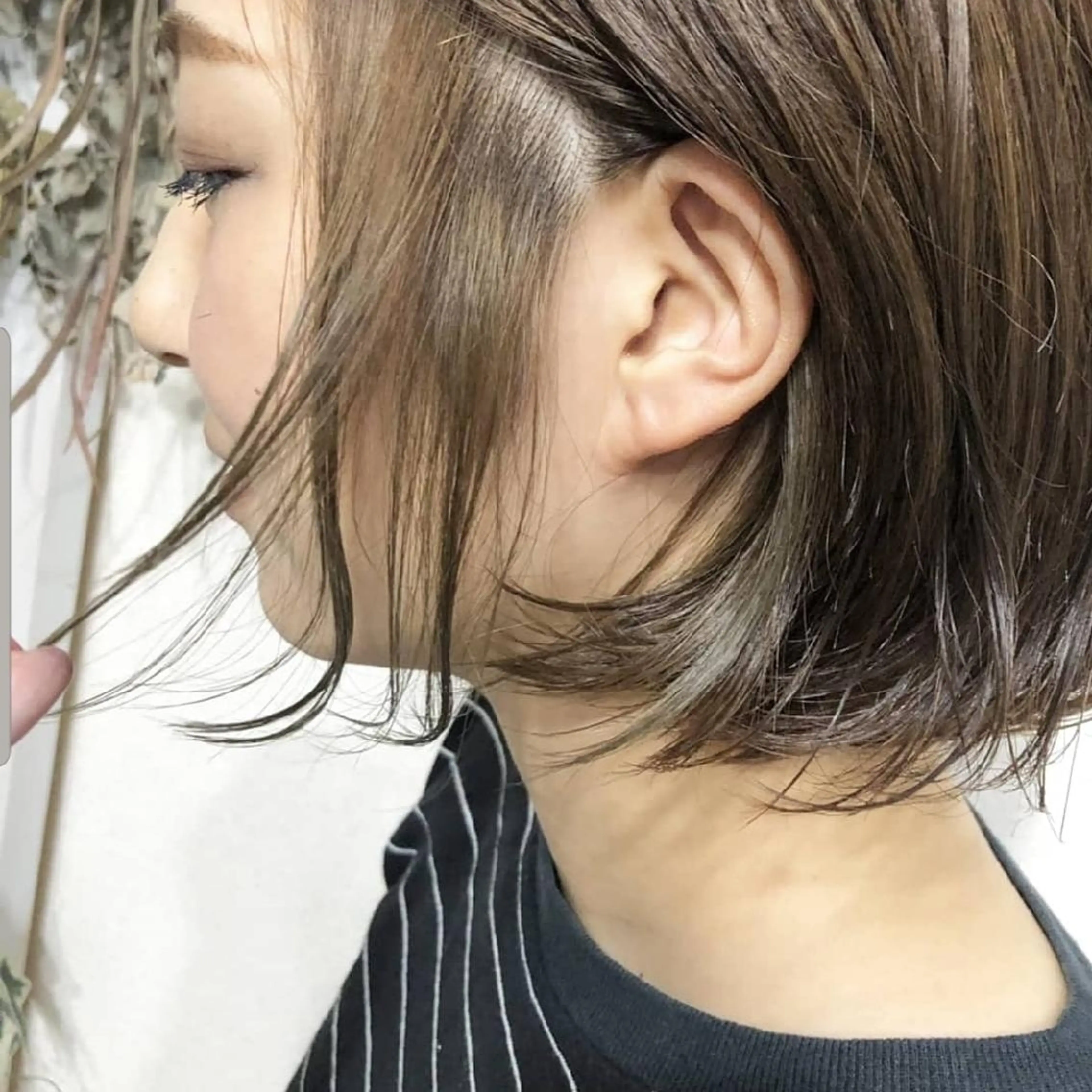 セミロング カラー ヘアアレンジ グレージュ See by merのマツエク・マツパデザイン