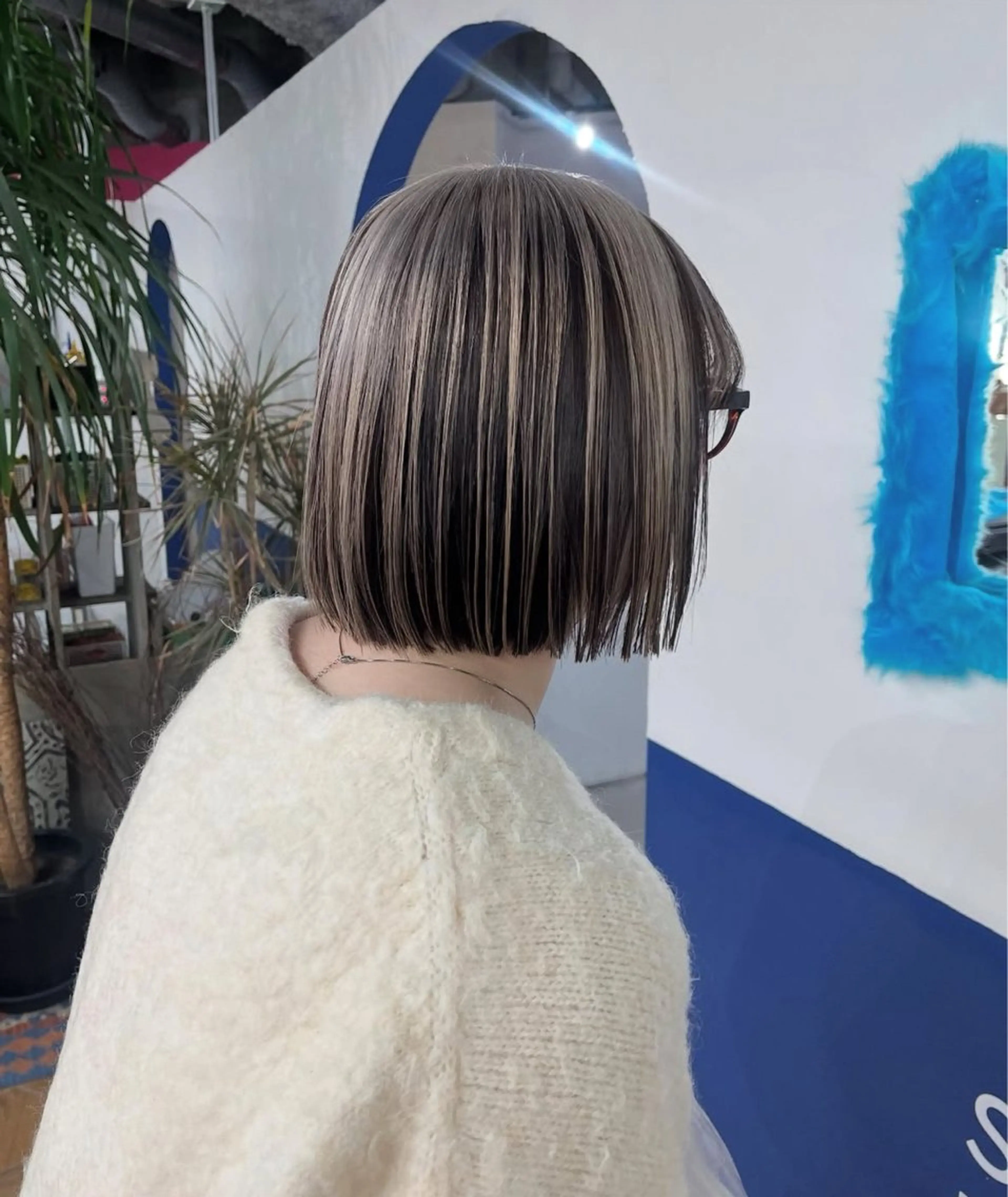 カット+デザインカラーの写真