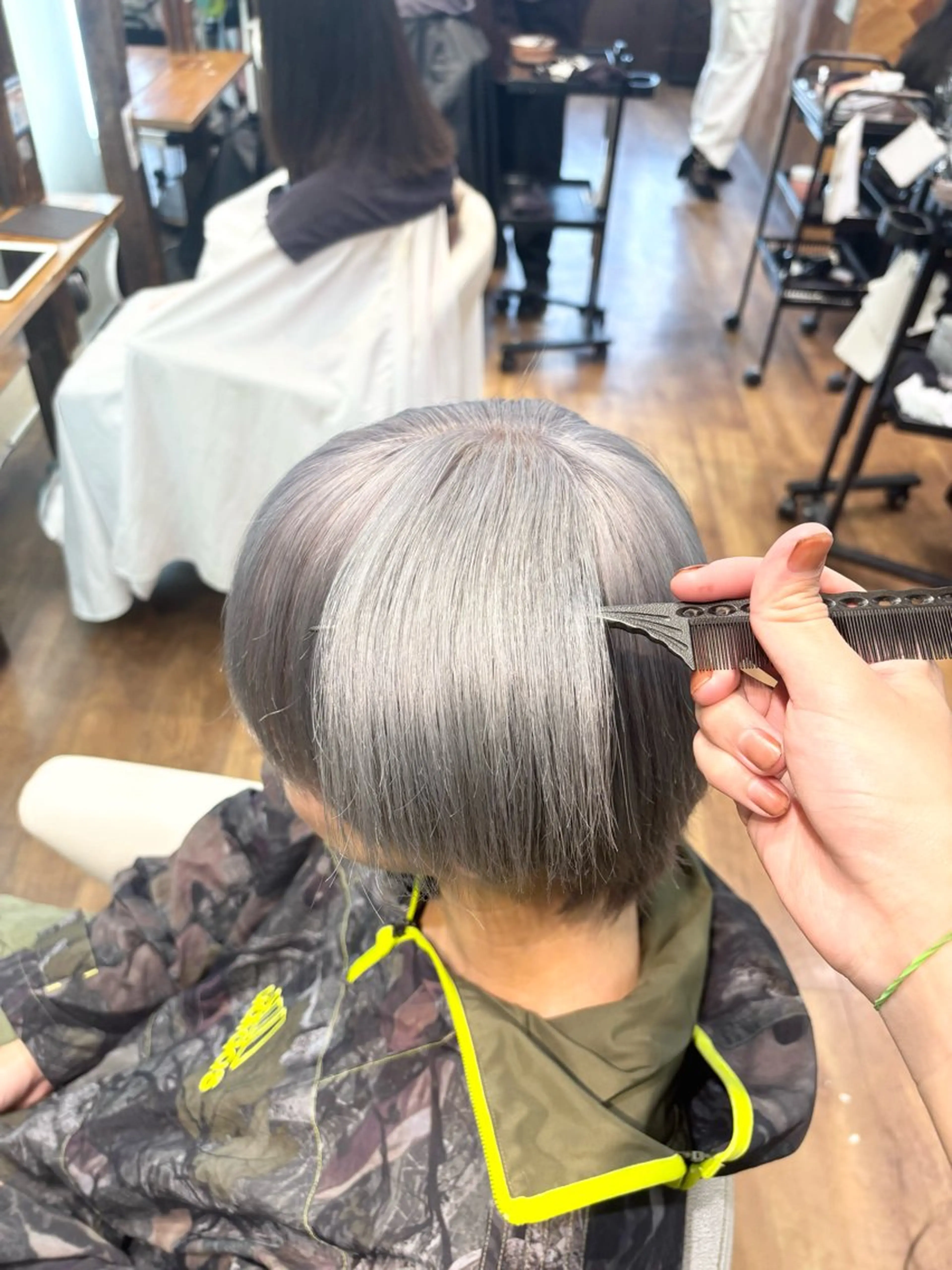 カラー メンズ ヘアカラー トリートメント ヘッドスパ ブリーチ特化/透明感 カラー森山陽向のヘアスタイル