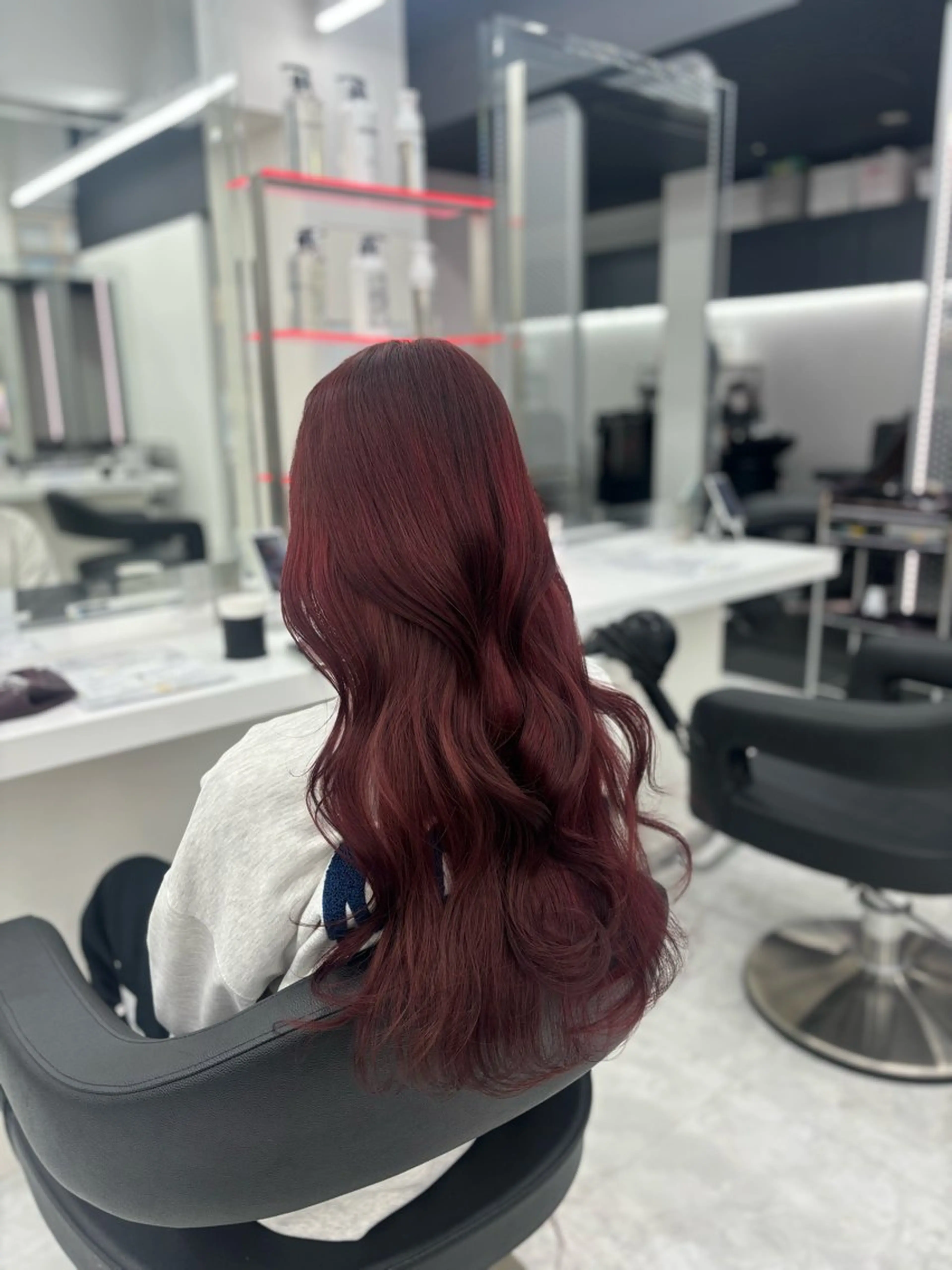 ロング カラー 🤍レイヤー/顔周り 暖色hirari🤍のヘアスタイル