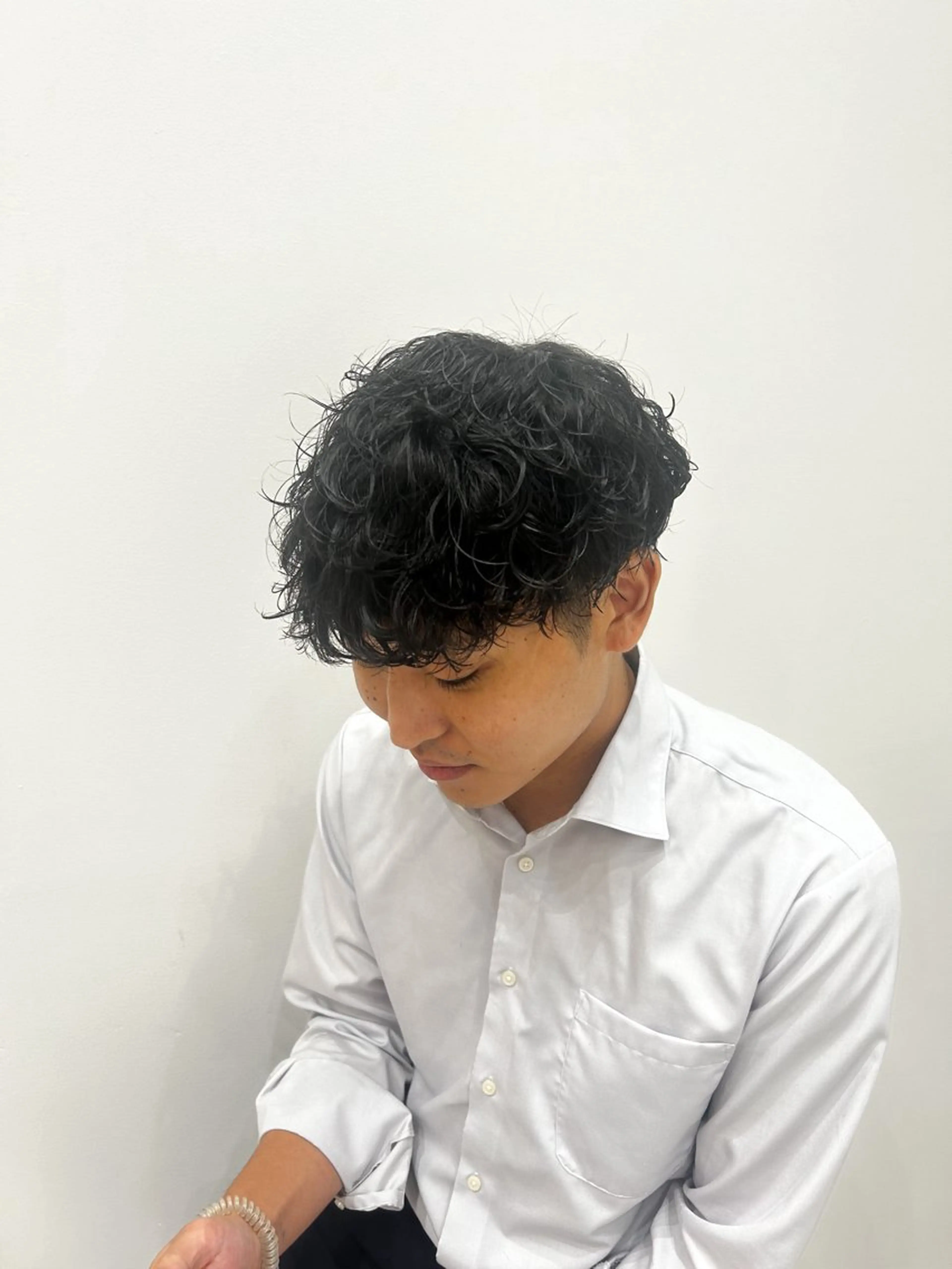 メンズ メンズパーマ 波巻きパーマ カット パーマ トリートメント メンズ特化美容師👾 チカのヘアスタイル