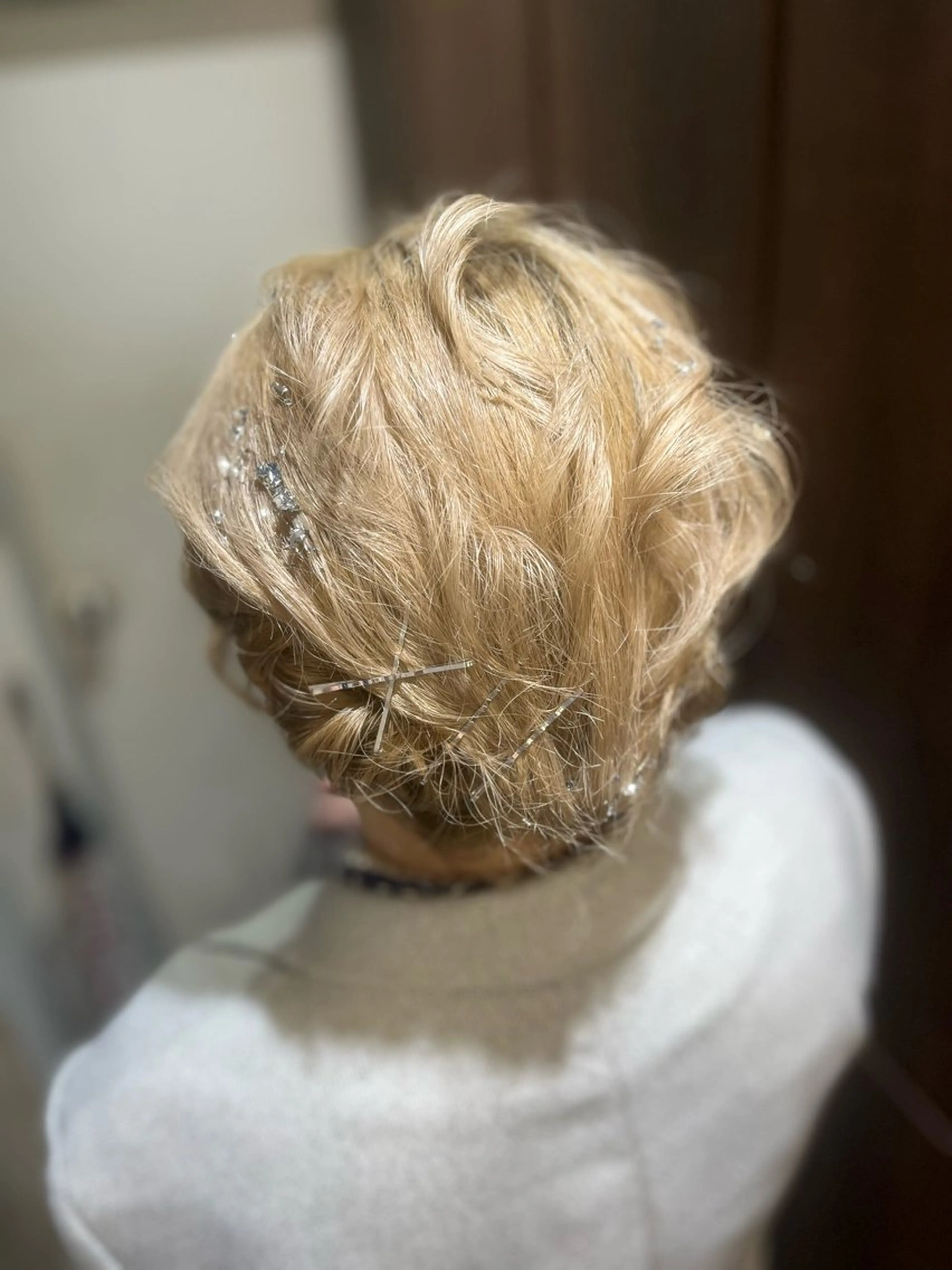 ショート ヘアアレンジ ヘアセット 🐈‍⬛多系統🕶 tsubura🖤のヘアスタイル