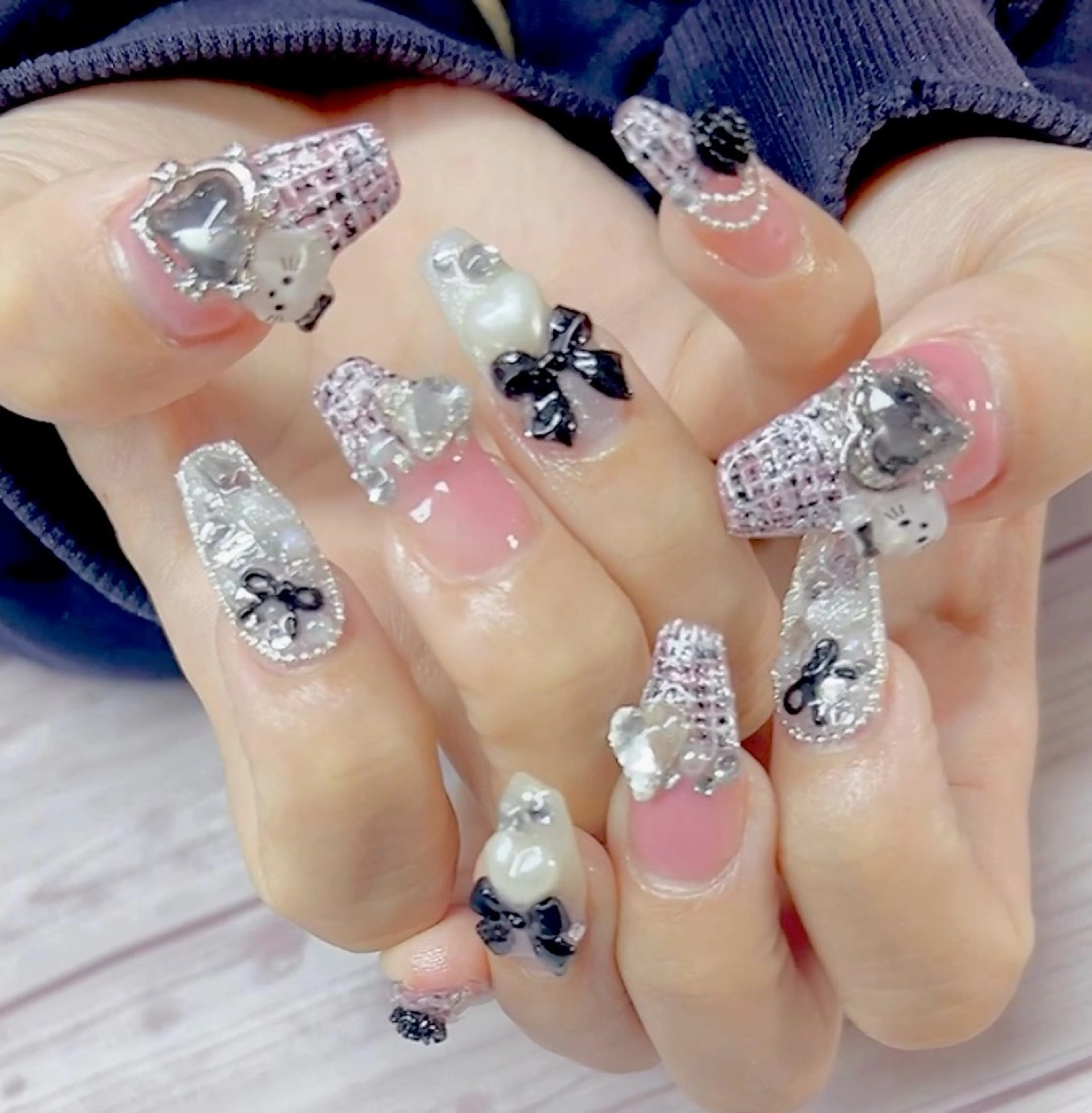 ネイル 長さ出し ハンドネイル MYu Beauty Salon YURIのネイルデザイン