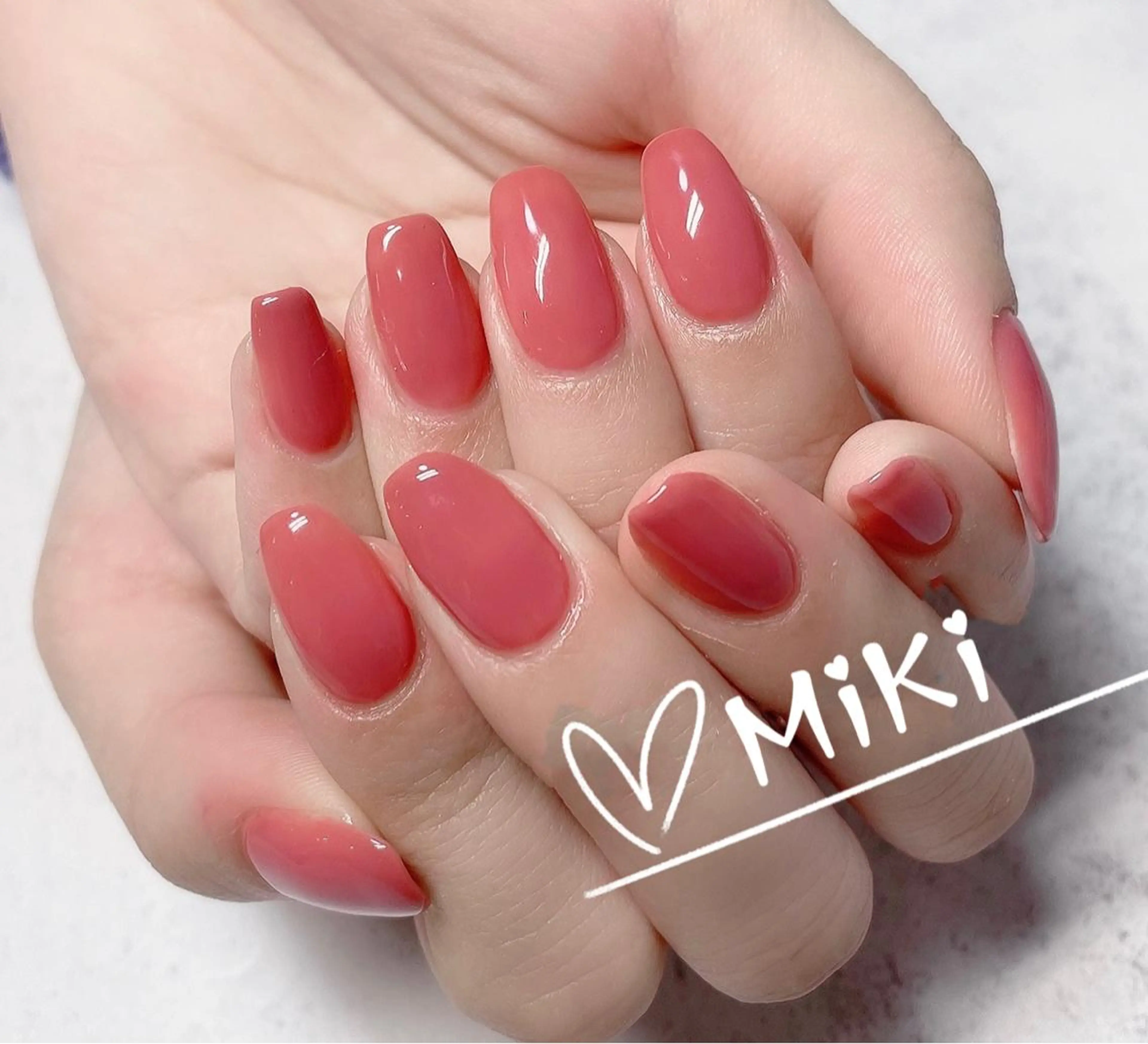 ネイル ハンドネイル ハンドケア 🦋 MiKi 🦋 ネイルサロンのネイルデザイン