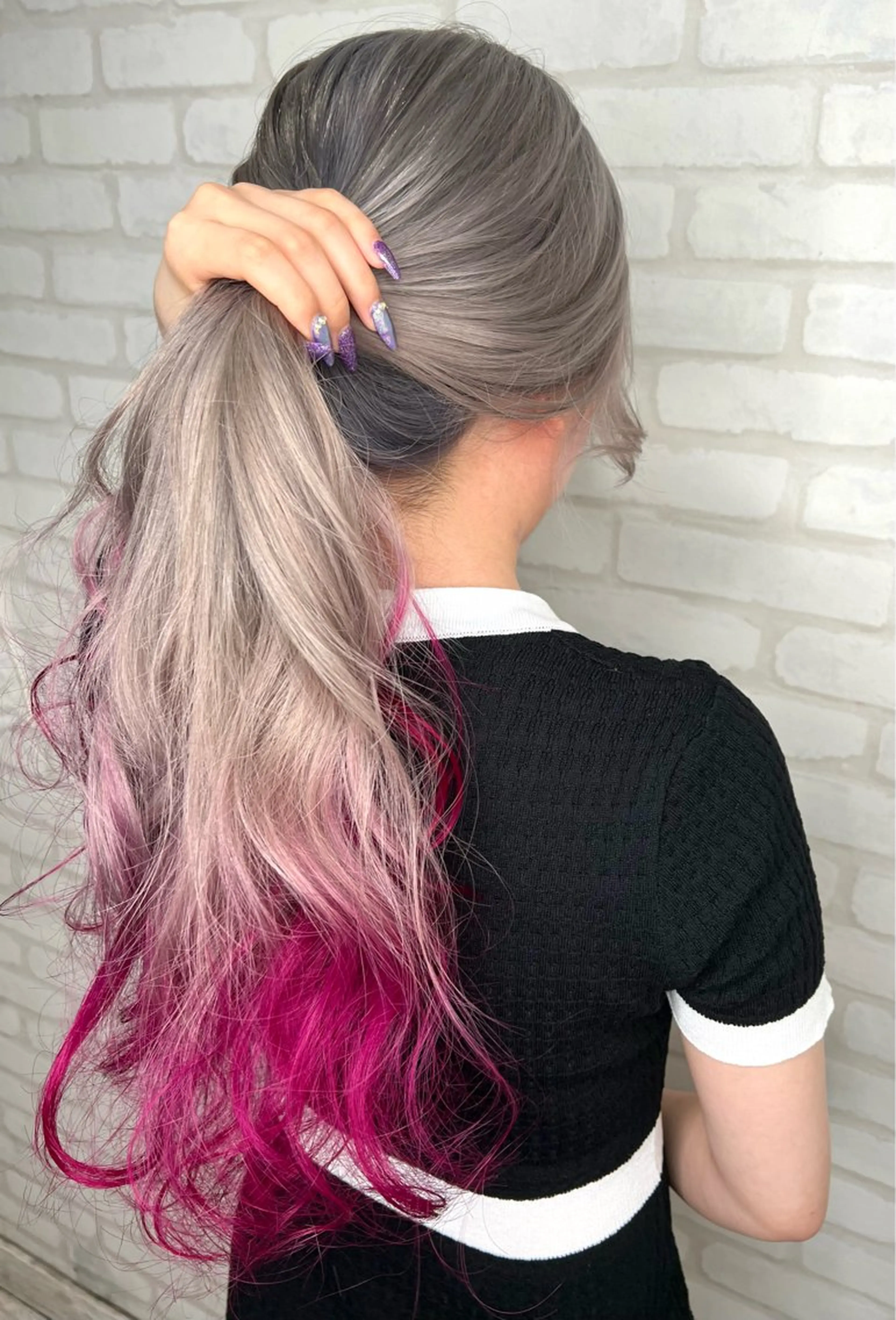 ロング カラー ヘアカラー トリートメント 小谷 梨奈のヘアスタイル