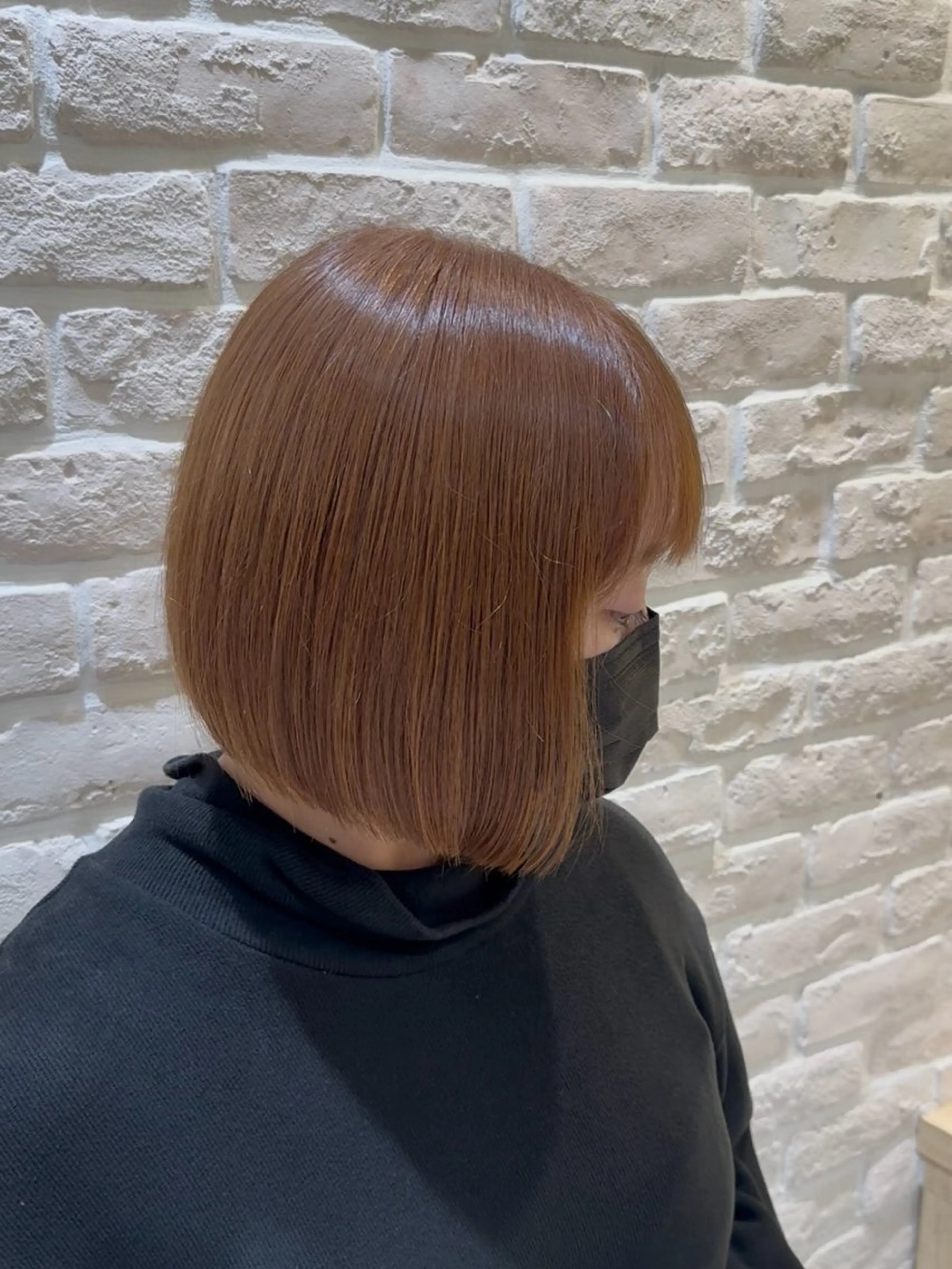 ミディアム カット ヘアカラー トリートメント ハイトーンカラー 髪質改善カラーノトのヘアスタイル