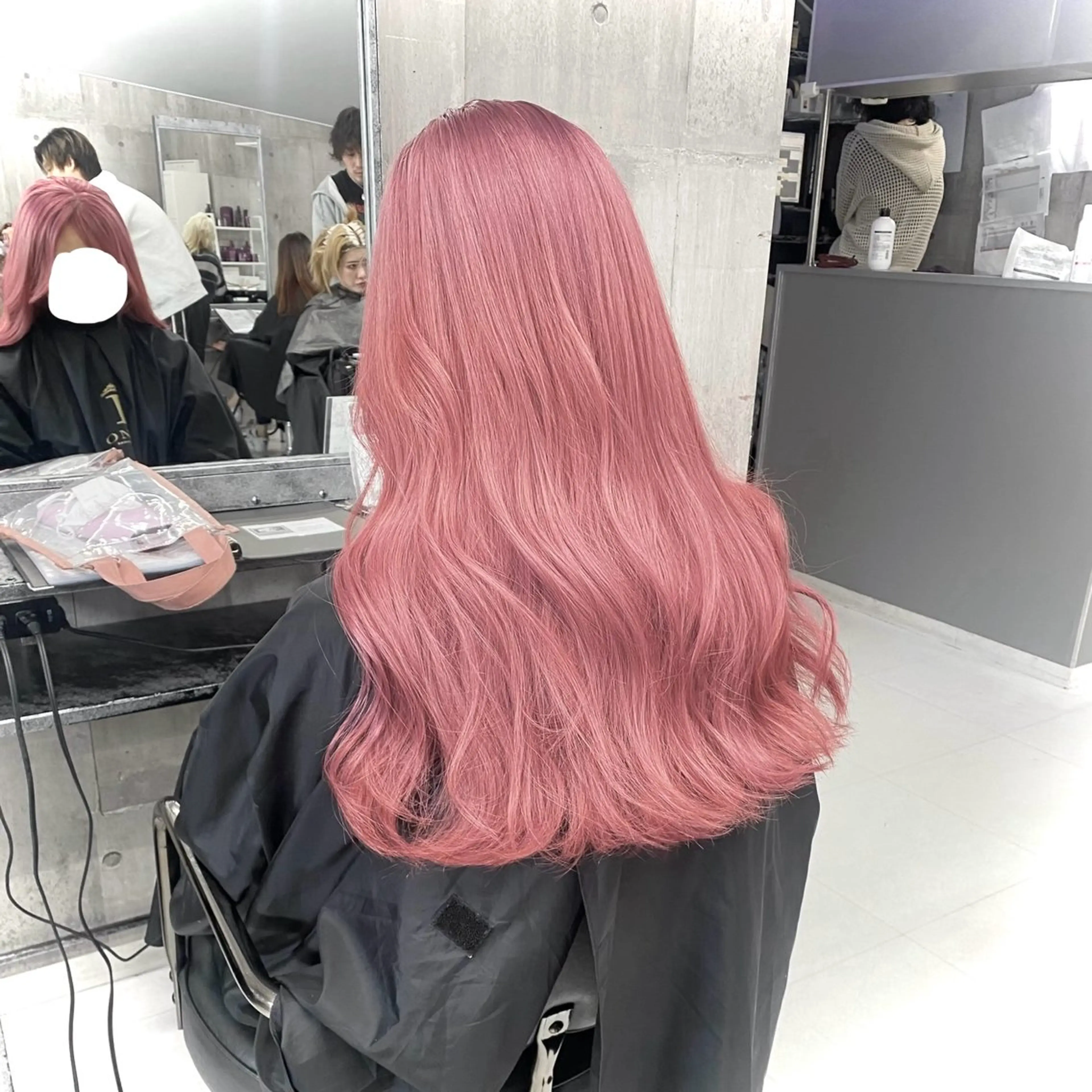 ロング ハイトーン×エクステ 💞くるみのヘアスタイル