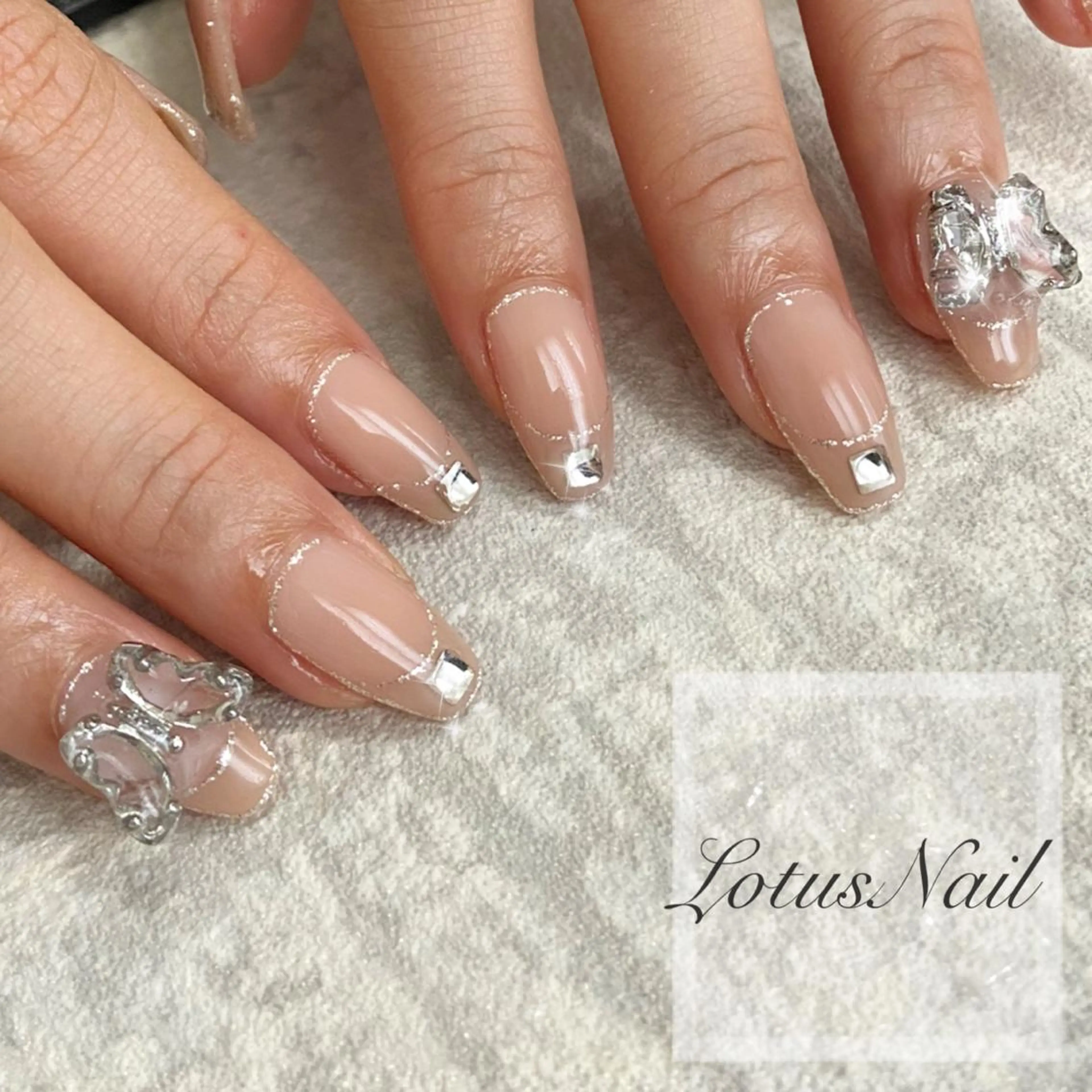 ネイル ハンドネイル Lotus Nailのネイルデザイン