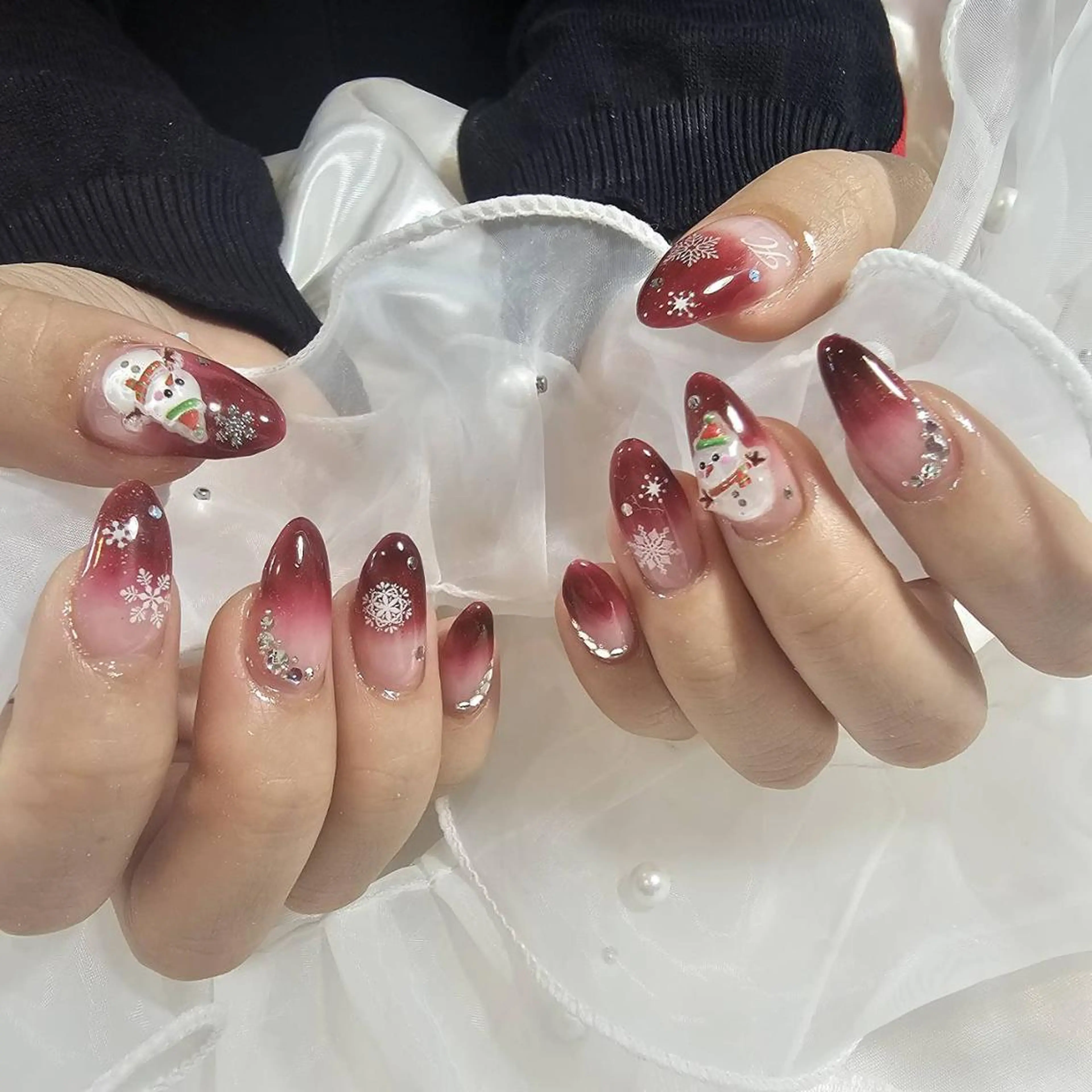 ネイル Jr.心斎橋 MENAIL 🍒のネイルデザイン