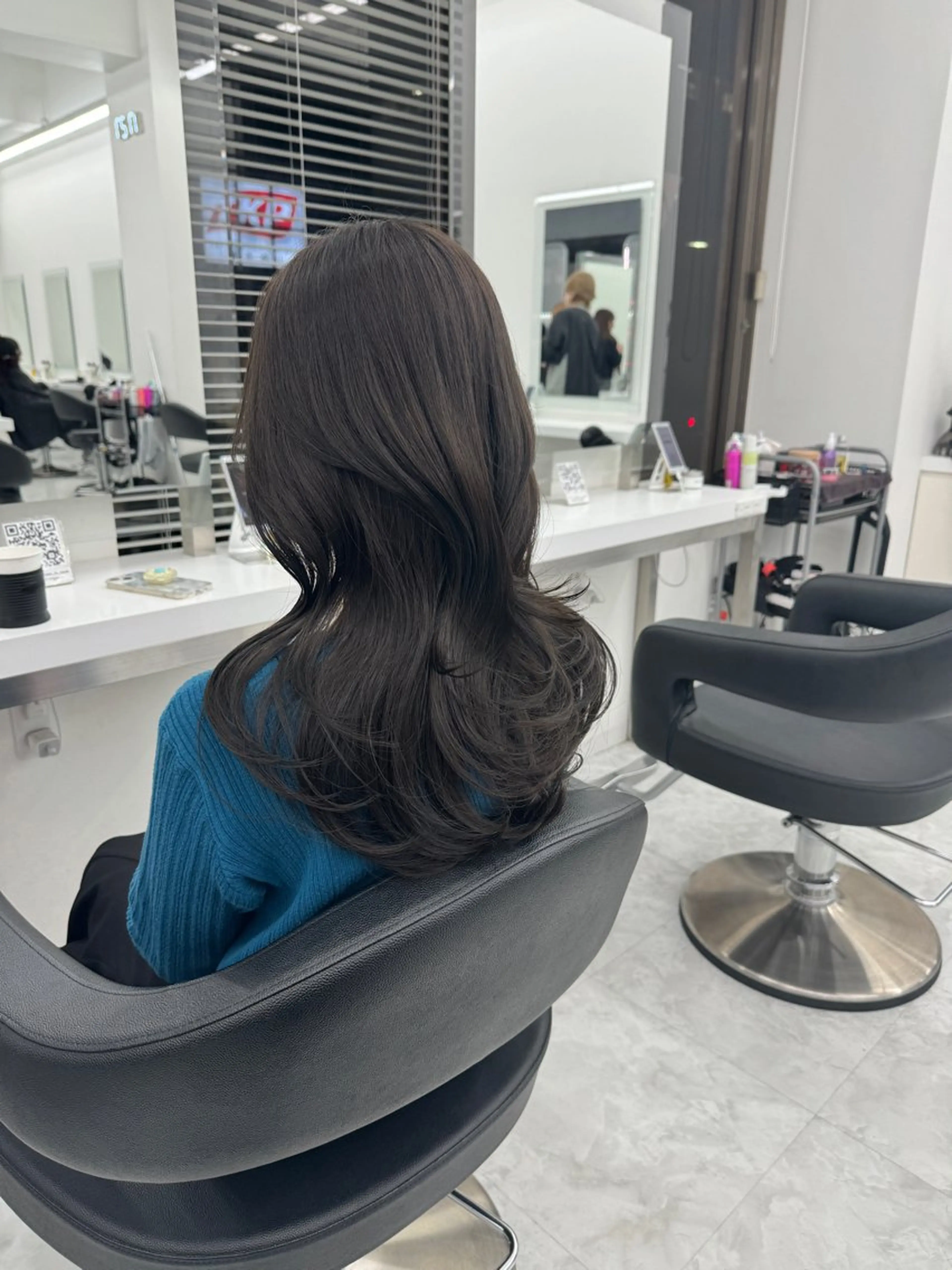 セミロング カラー カット ヘアカラー ヘッドスパ ヘアセット 💖透明感カラー＆暗 髪専門💖Akariのヘアスタイル
