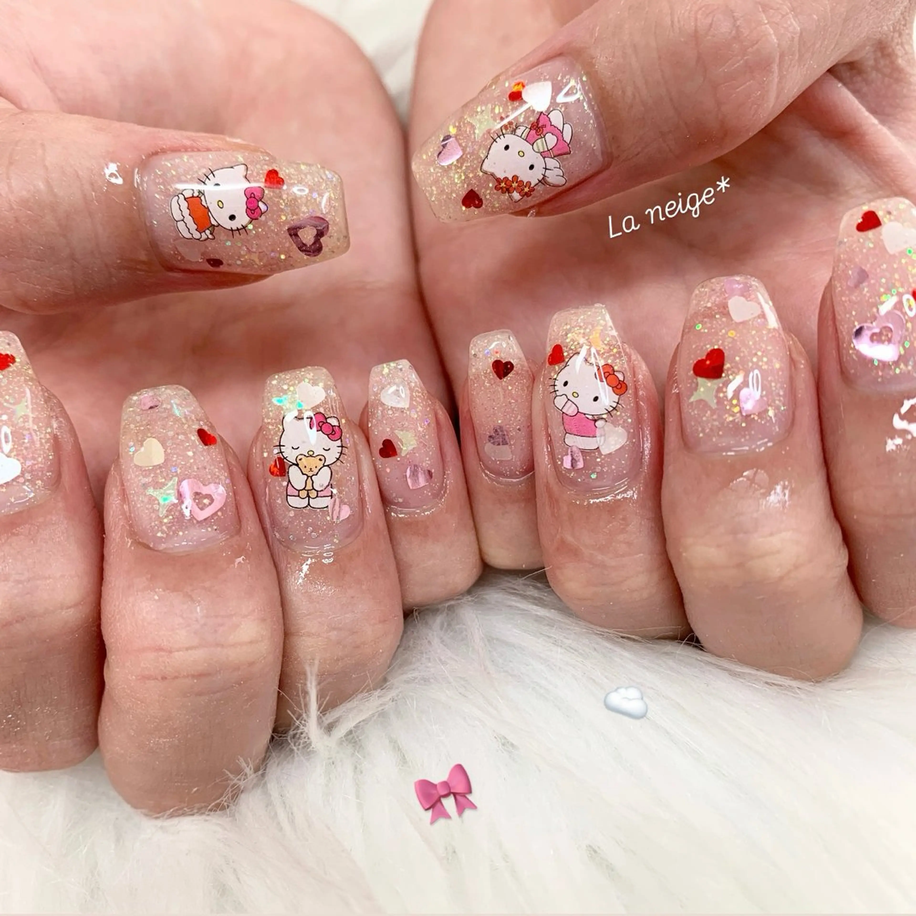 ネイル ハンドネイル La neige* yuki 🥯🍑のネイルデザイン