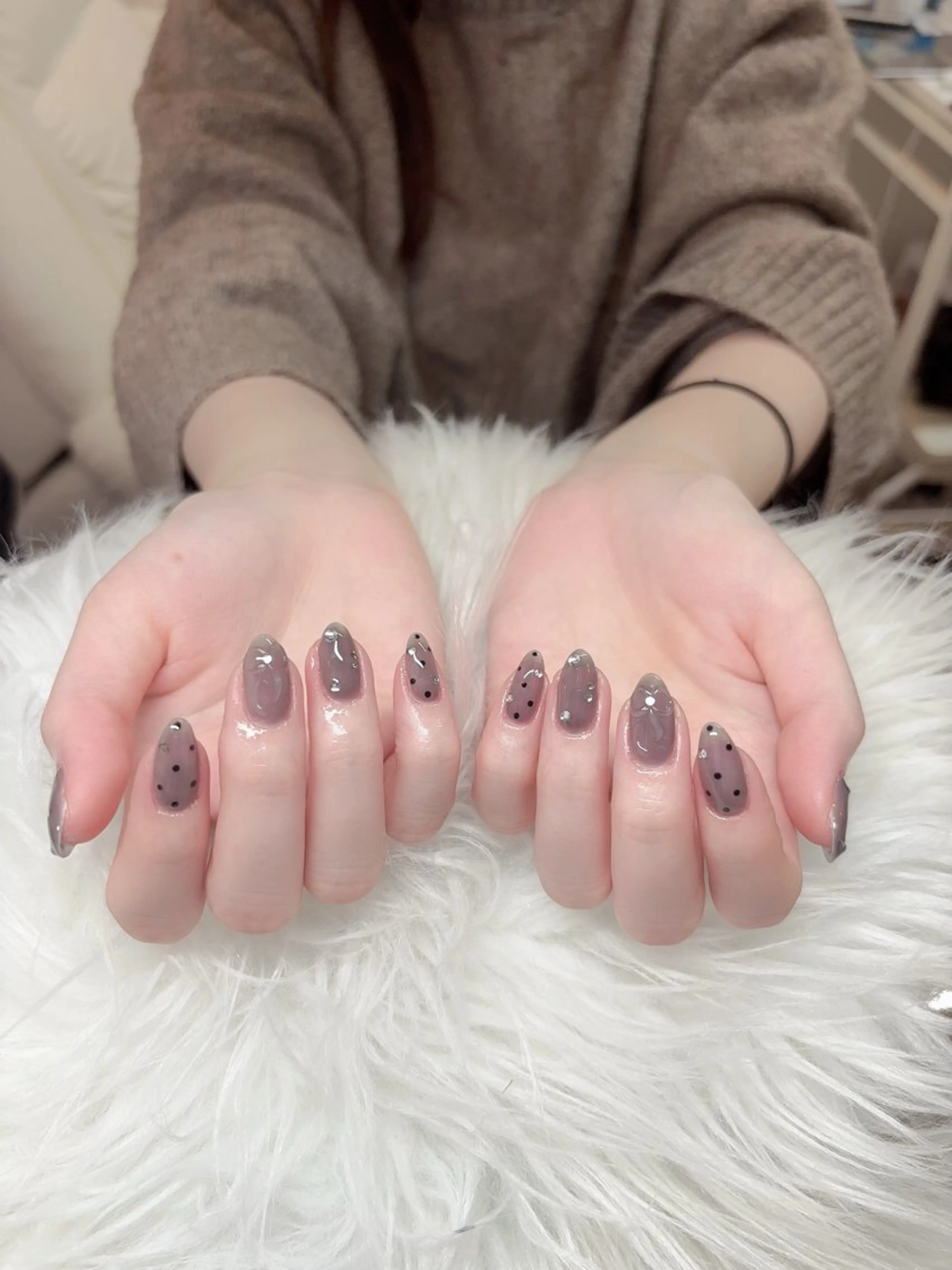 ネイル フレンチネイル グラデーション マグネットネイル ミラーネイル ワンホンネイル ハンドネイル yurinail所属・yuri nail 高田馬場のネイルデザイン