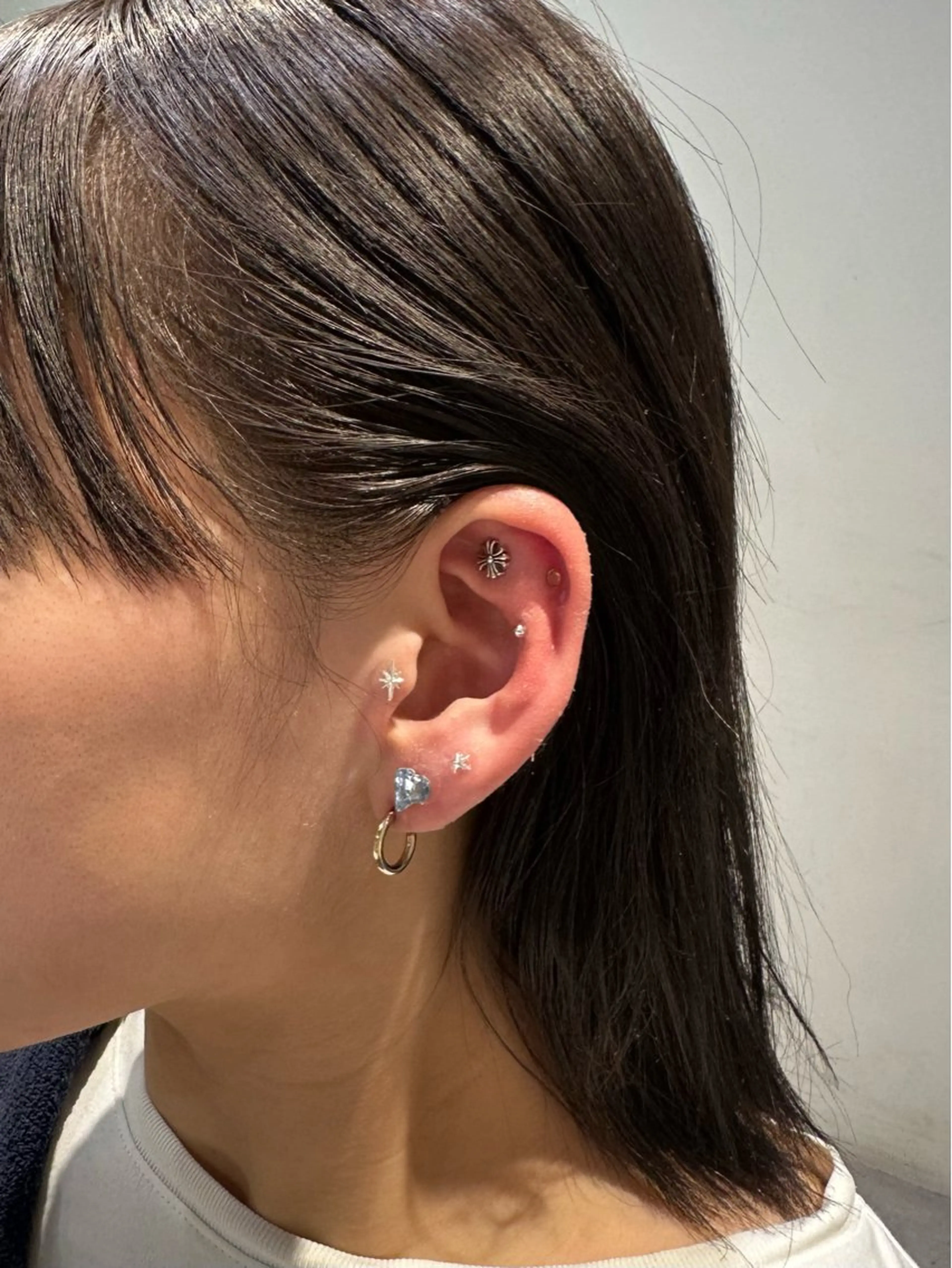 【定員埋まり次第終了‼️】☘️カラー＋耳ツボジュエリー💎シャンプーブロー付き🧴の写真