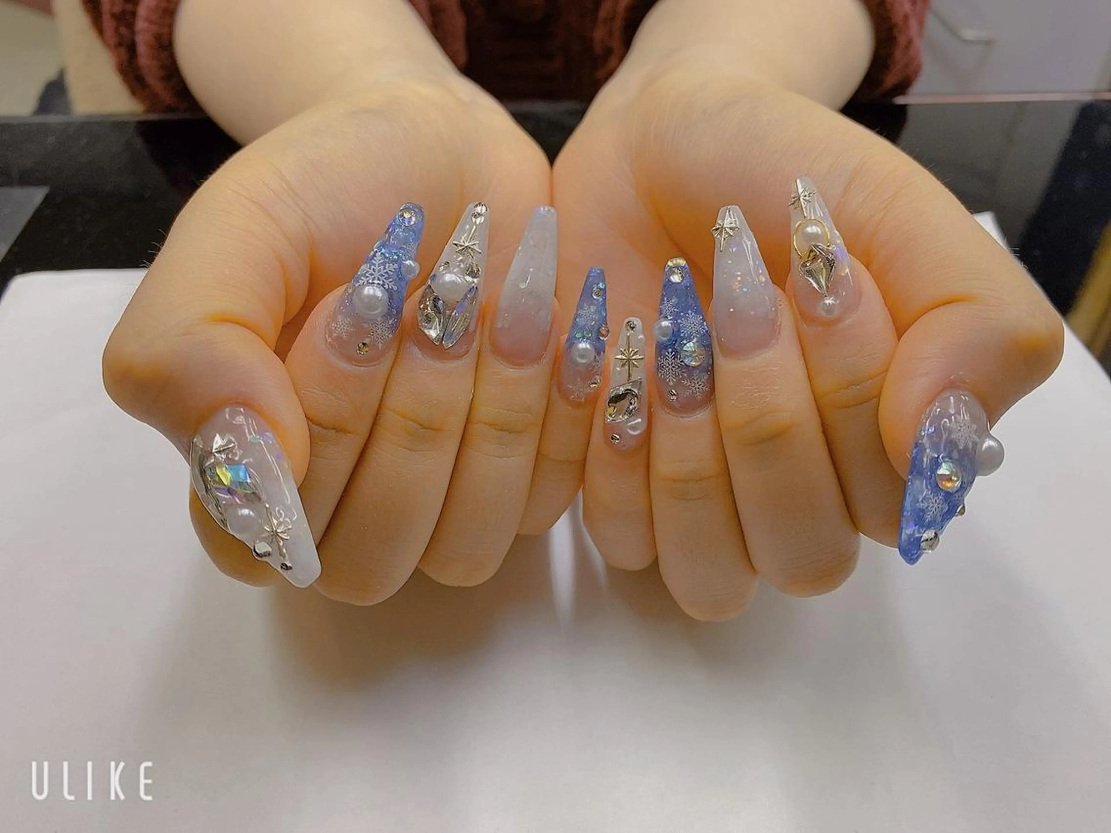 ネイル ハンドネイル ニコ ニコのネイルデザイン