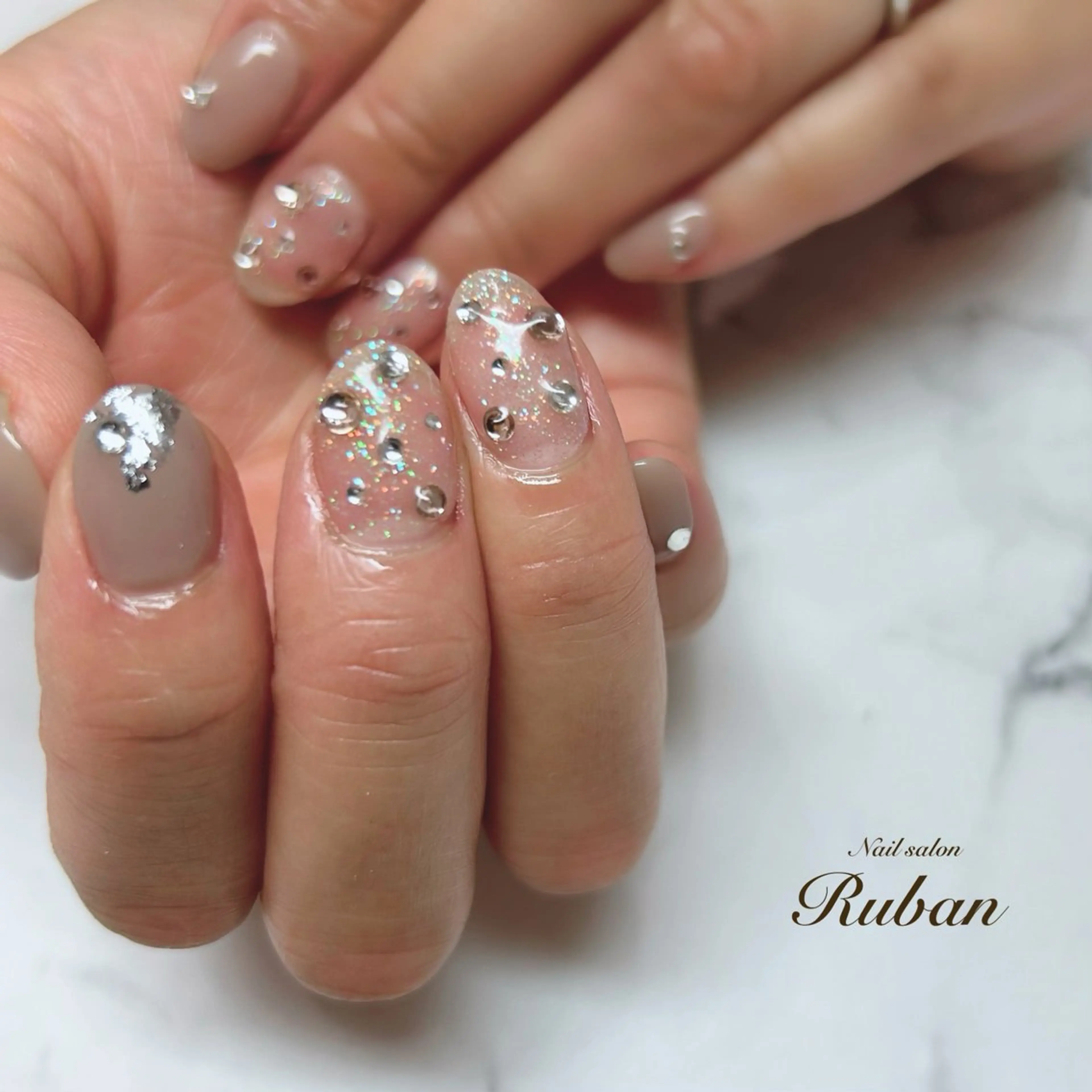 ネイル ドット Nail salon Ruban所属・Nail salon Rubanのネイルデザイン