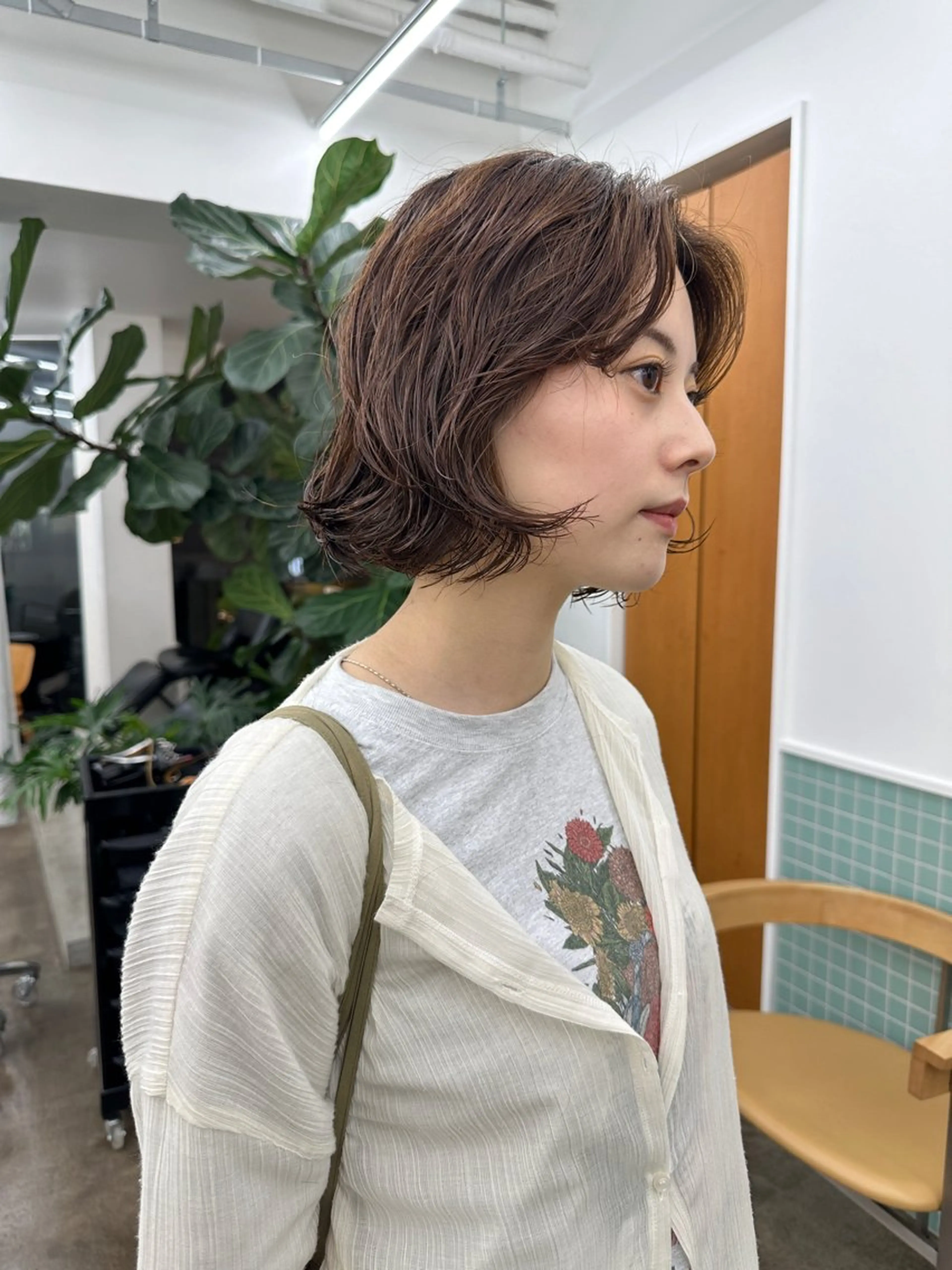 ショート パーマ ボブ ニュアンスパーマ カット パーマ トリートメント ボブ/レイヤー/ケア パーマ/透明感カラーのヘアスタイル