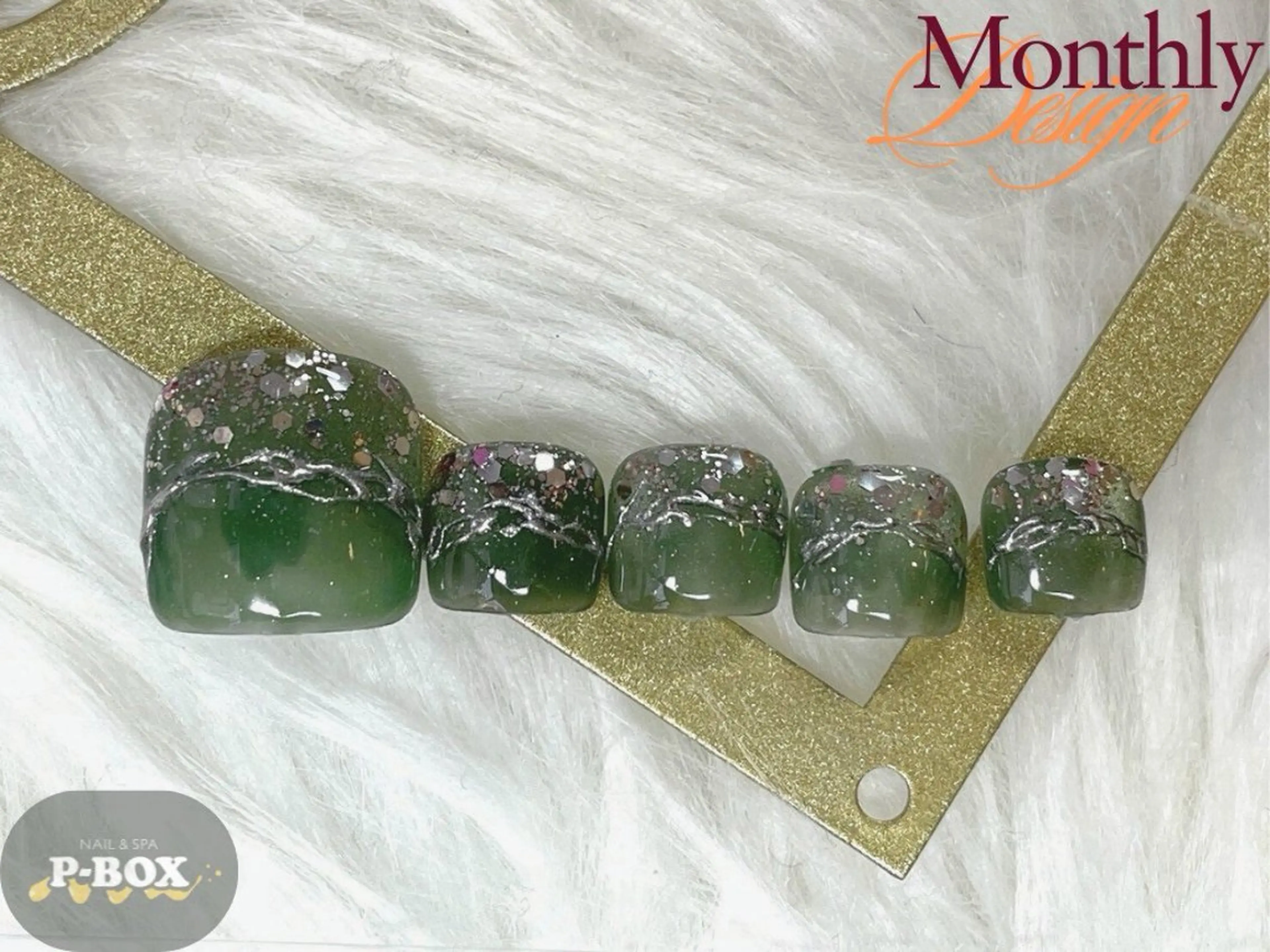 ネイル NAIL&SPA P-BOX南浦和所属・P-BOX MIOのネイルデザイン