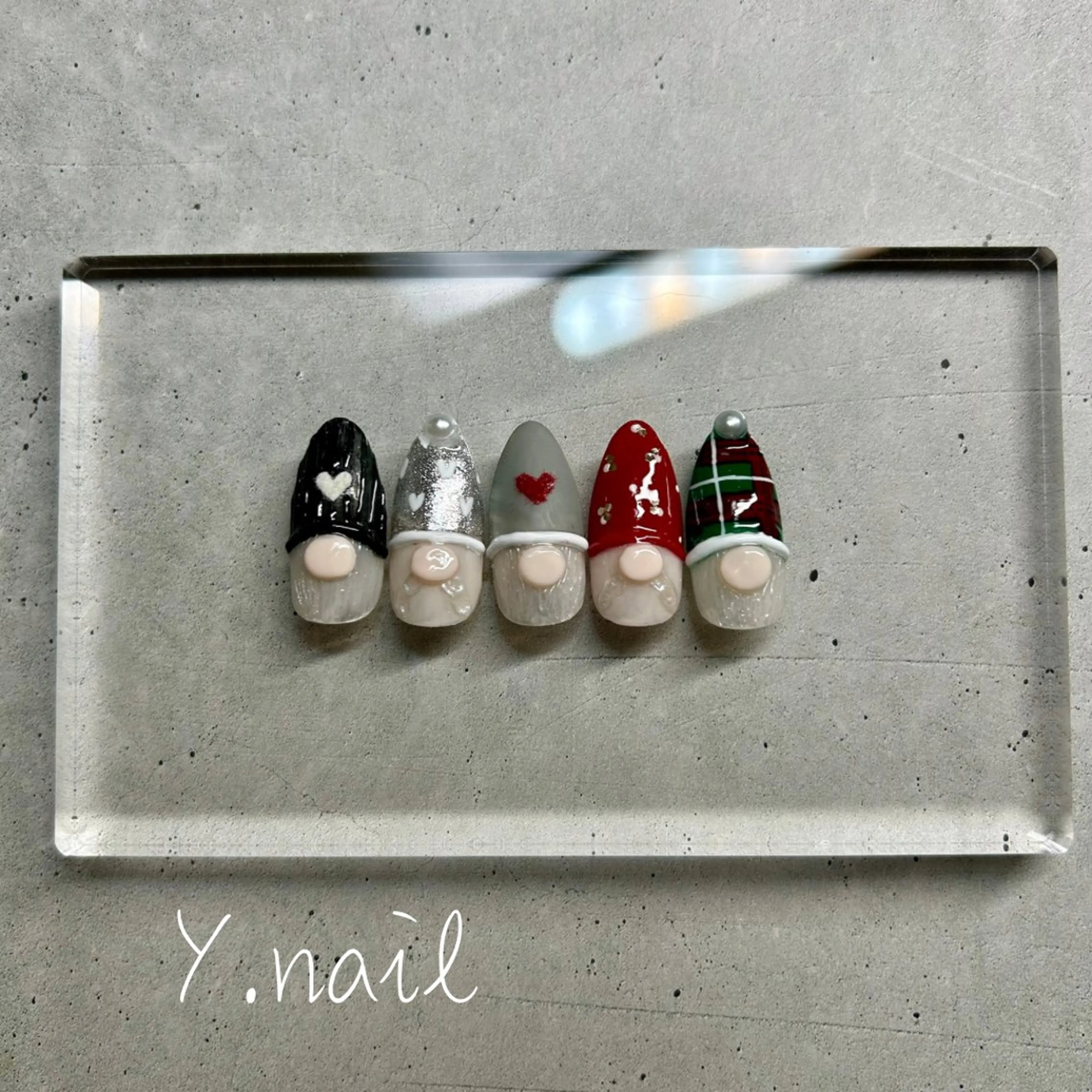 ネイル ハンドネイル Y. nailのネイルデザイン