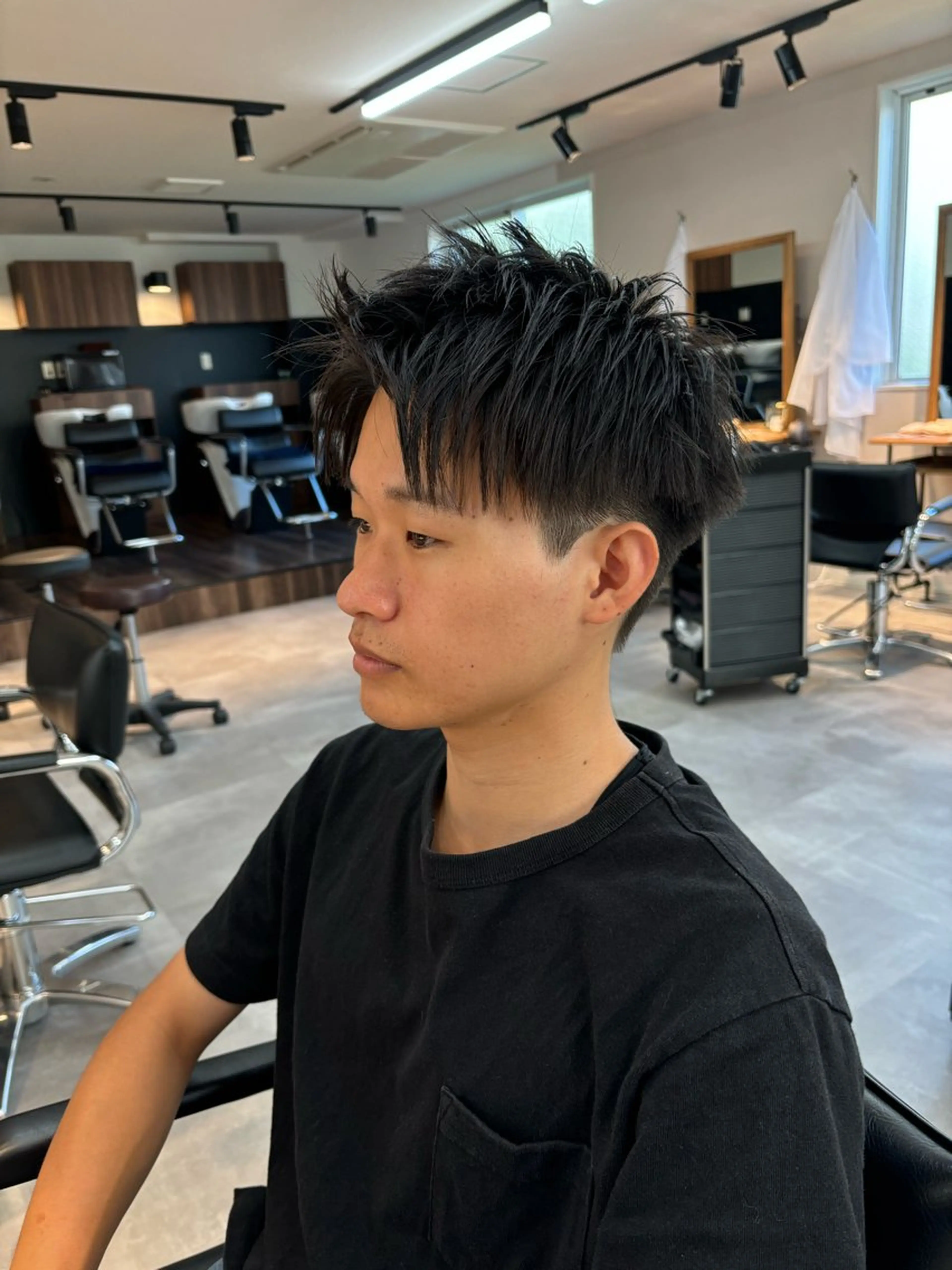 メンズ アップバング ツーブロック カット 保立/フェザーパーマ 千葉駅/メンズカットのヘアスタイル
