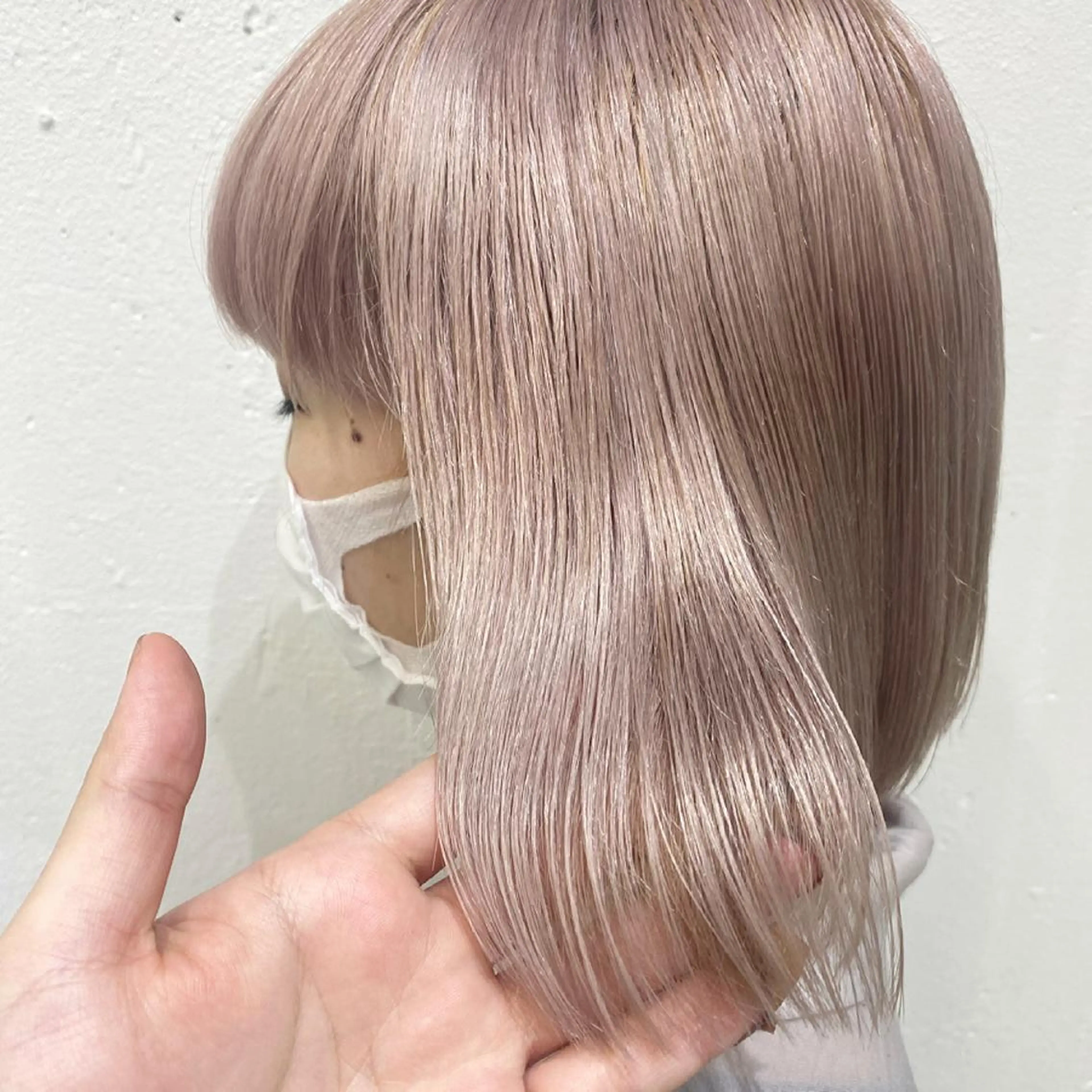 ミディアム ヘアカラー トリートメント kai .のヘアスタイル