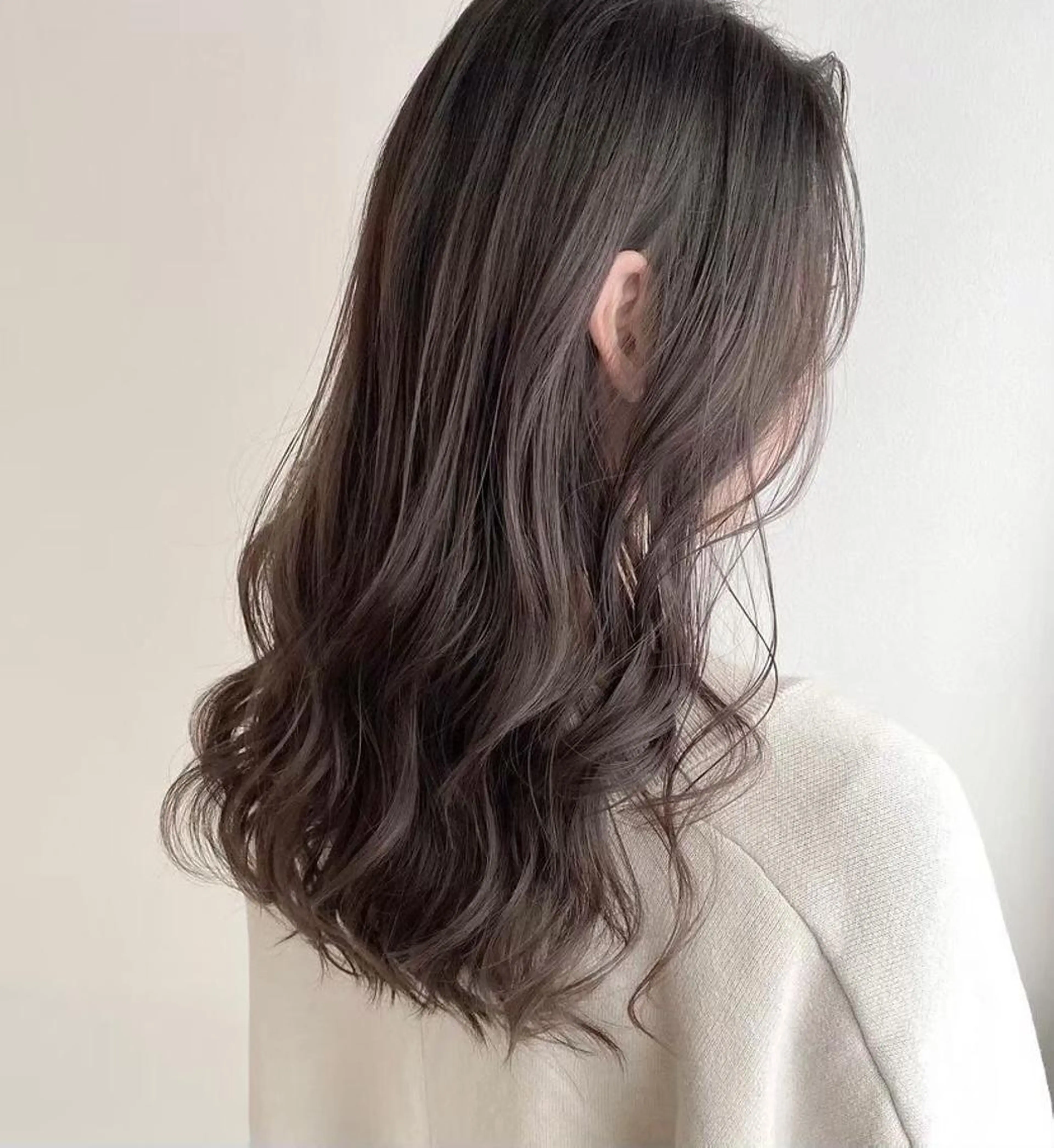 カラー Lila六甲道 くにかねのマツエク・マツパデザイン