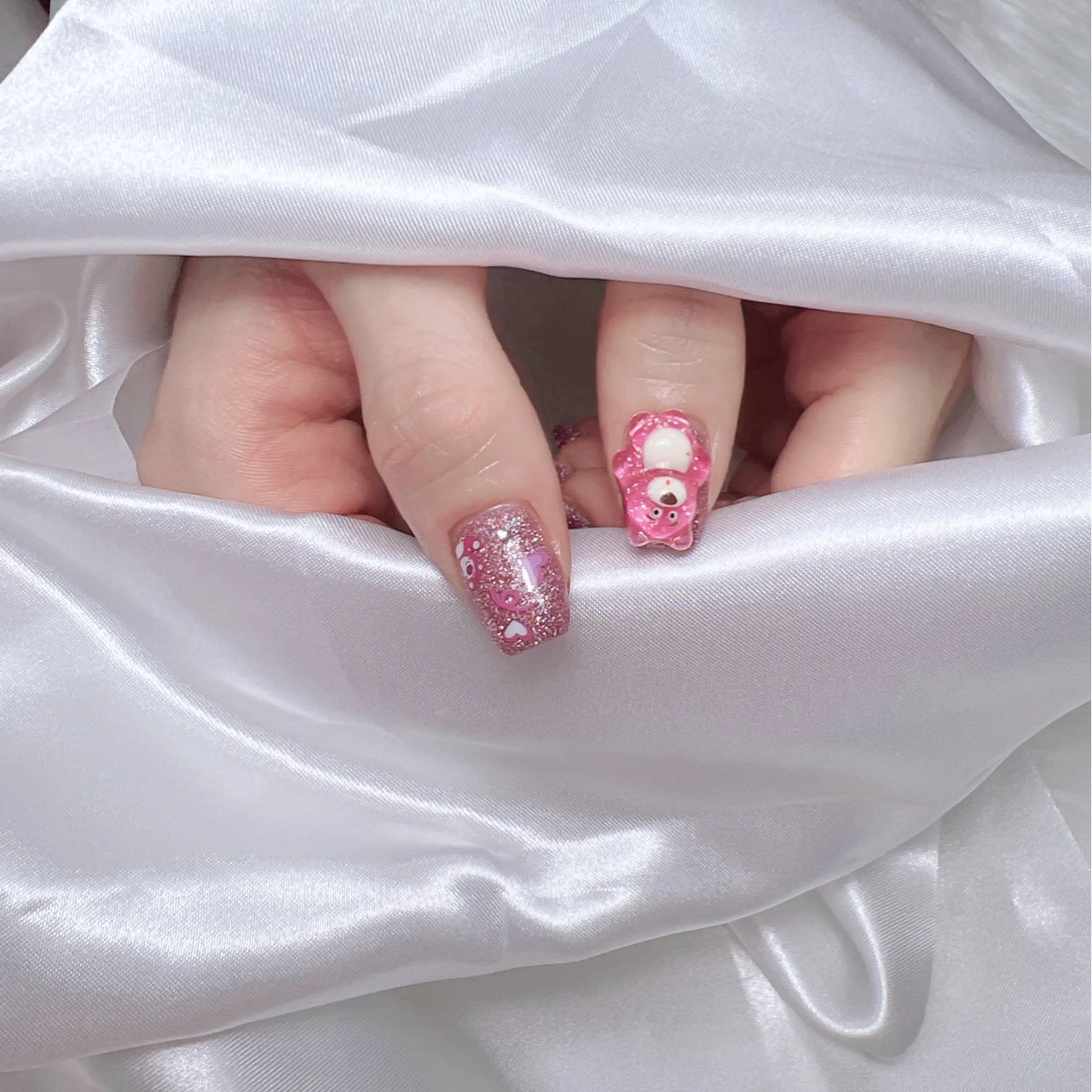 ネイル uuネイルサロン所属・uu ネイルサロン関内🌼のネイルデザイン