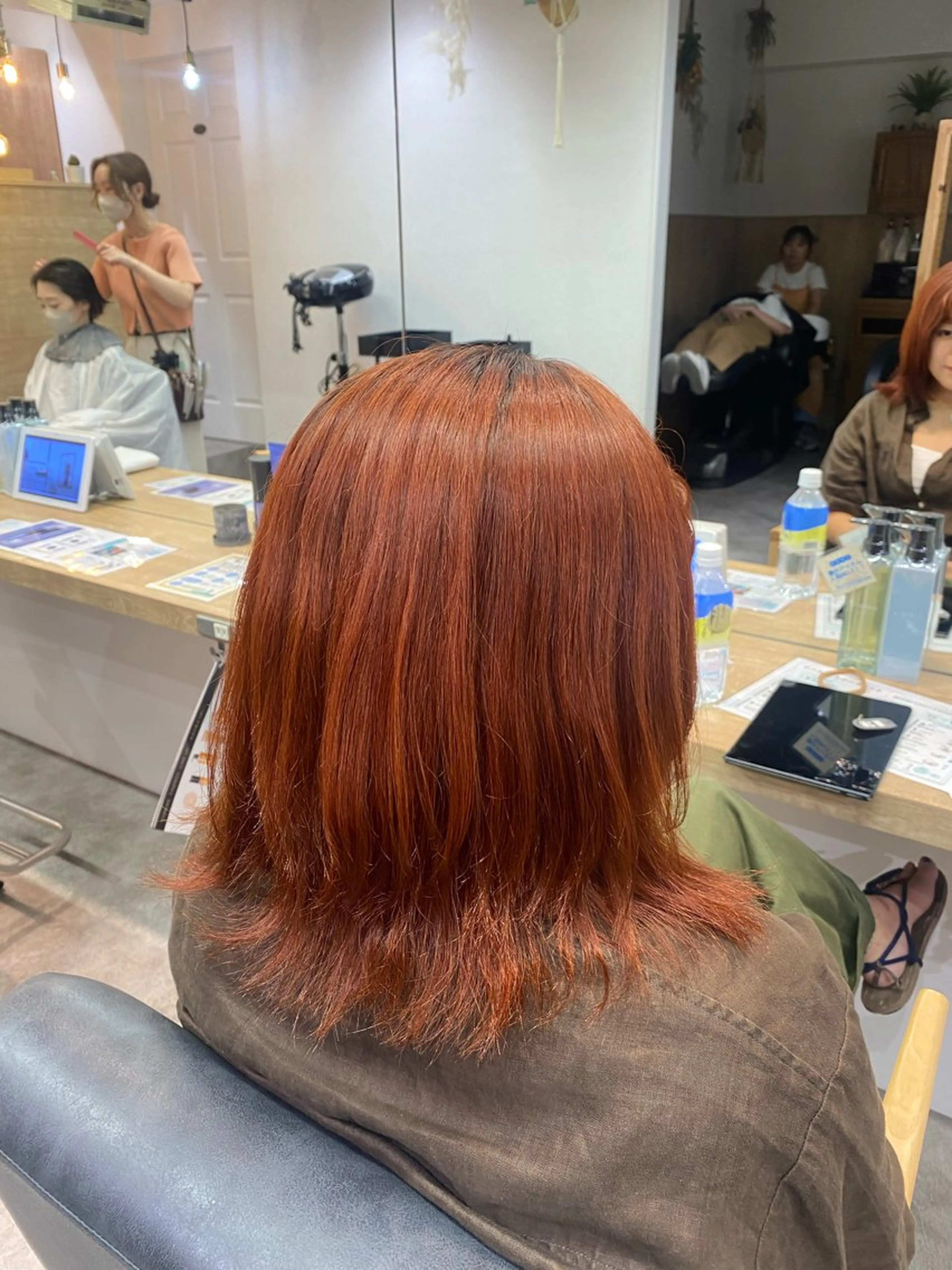 ミディアム ヘアカラー 🖤🌀くるくる パーマ🌀🖤ayaのヘアスタイル