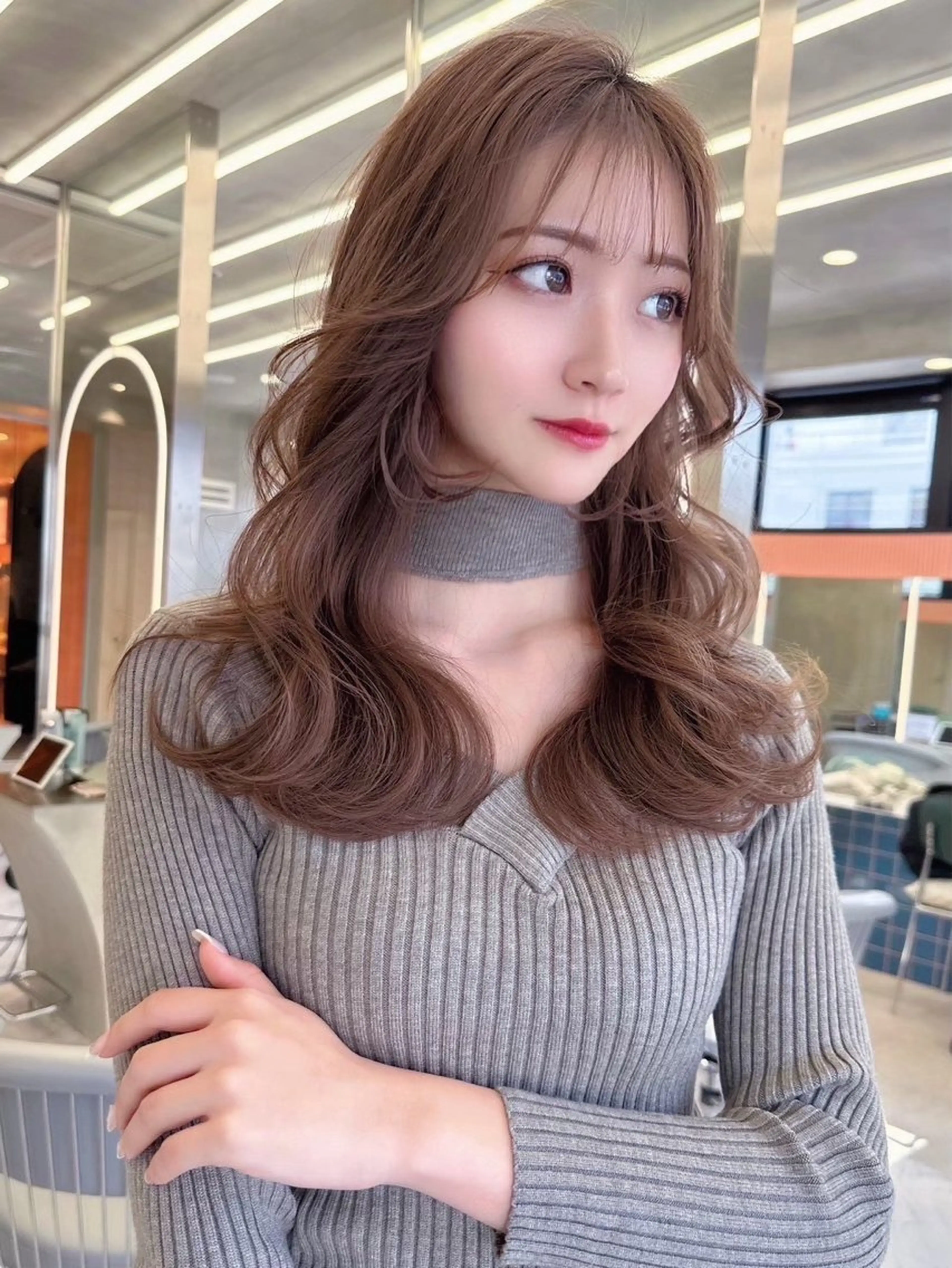 ロング Lond jeloudのヘアスタイル