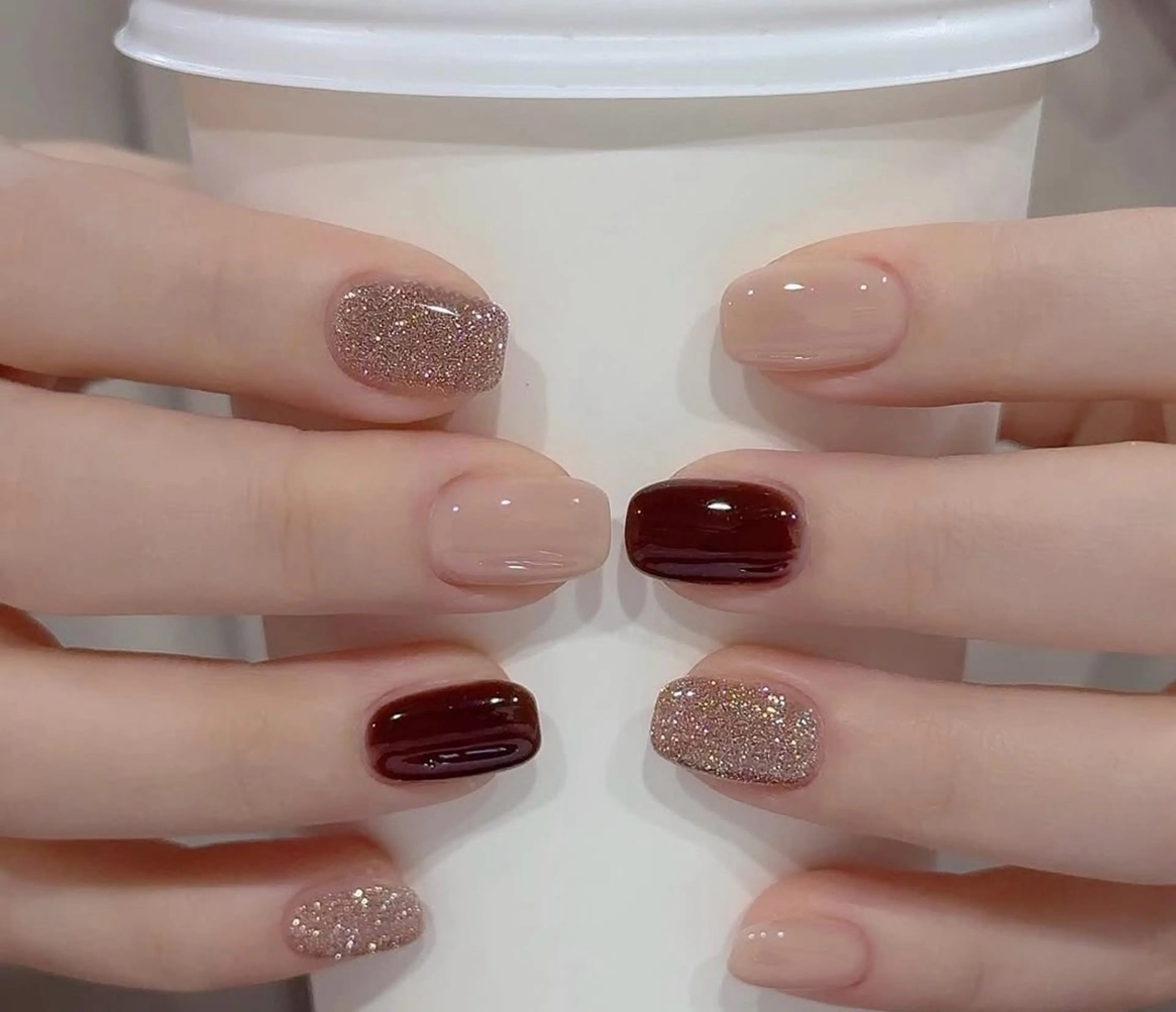 ネイル 持ち込み シンプルネイル ハンドネイル JISOO ANA.CHUOのネイルデザイン