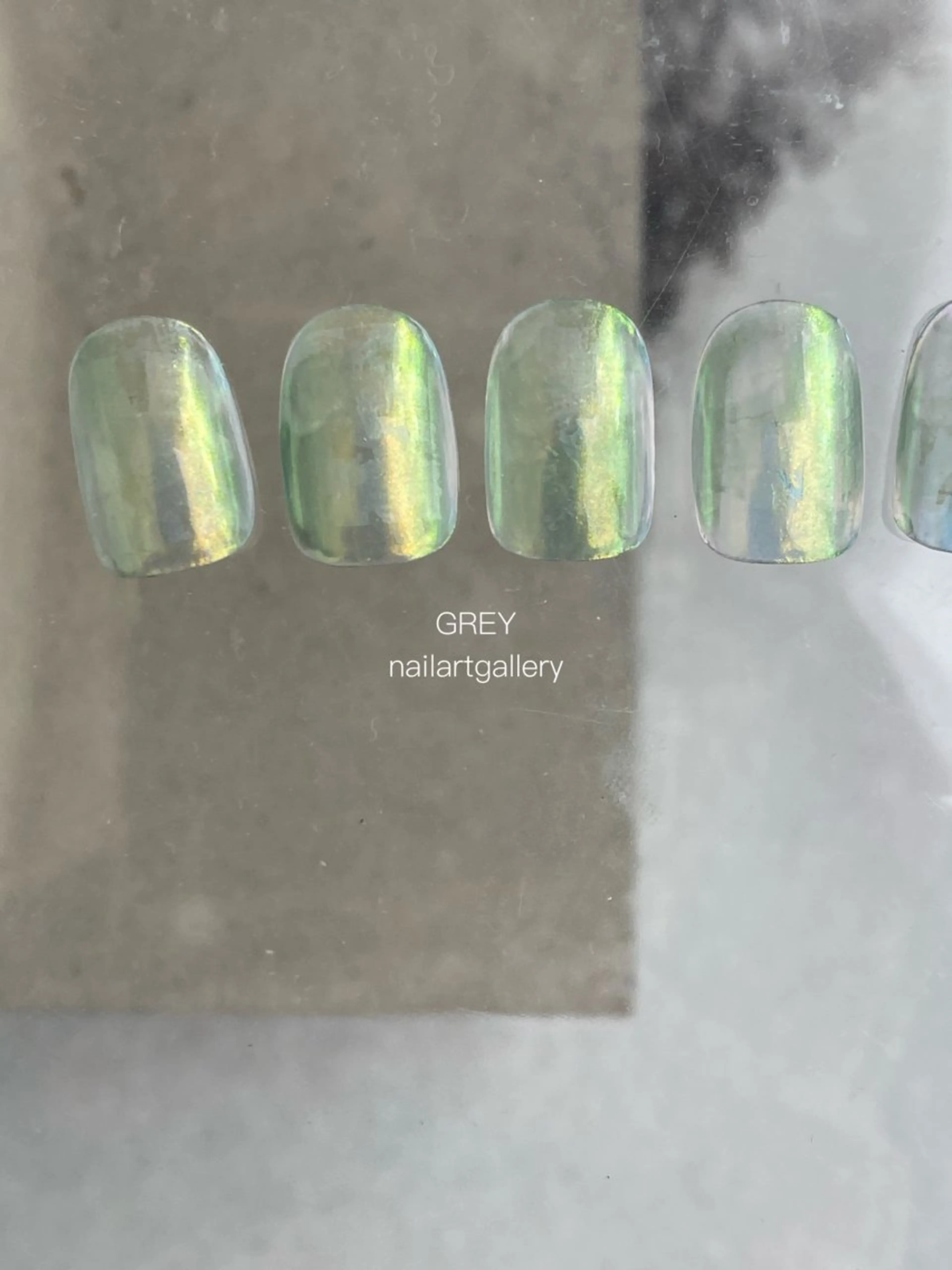 ネイル アートネイル 【GREY】 TAIRAのネイルデザイン