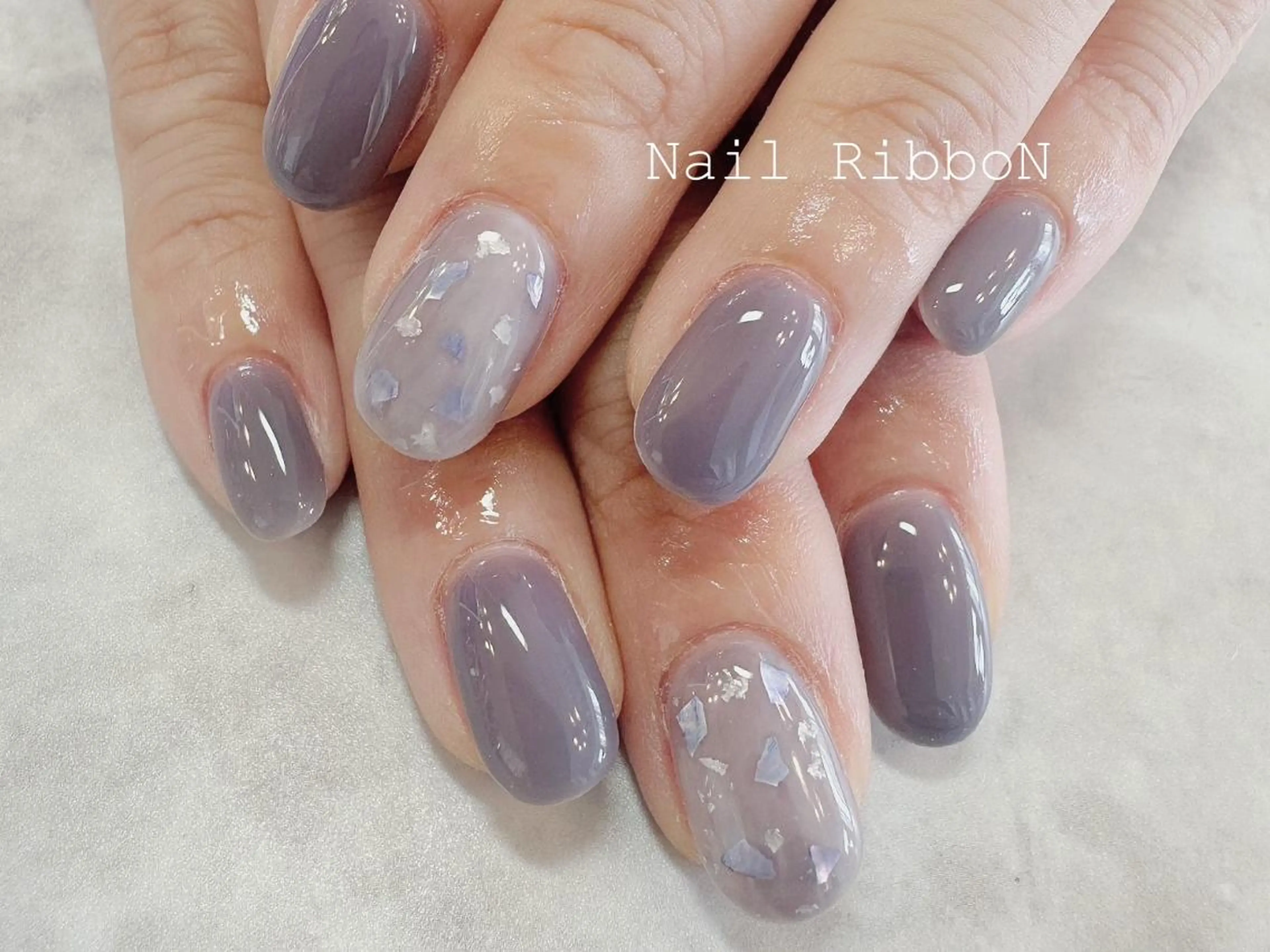 ネイル ネイルリボン 受付スタッフのマツエク・マツパデザイン