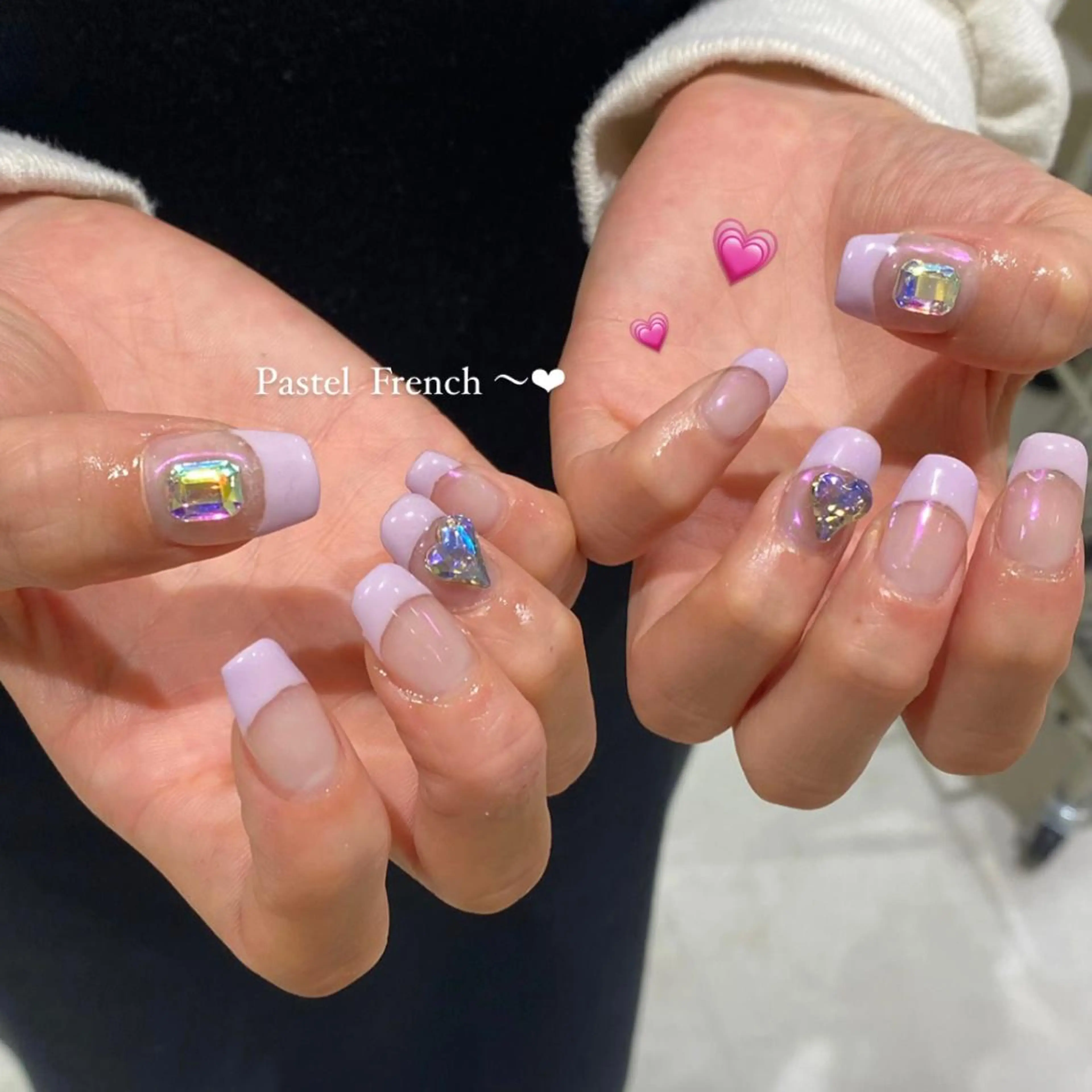 ネイル フレンチネイル 韓国ネイル PLATINUM   DOLL【プラチナムドール】所属・ひろこ eyelist🎀のマツエク・マツパデザイン