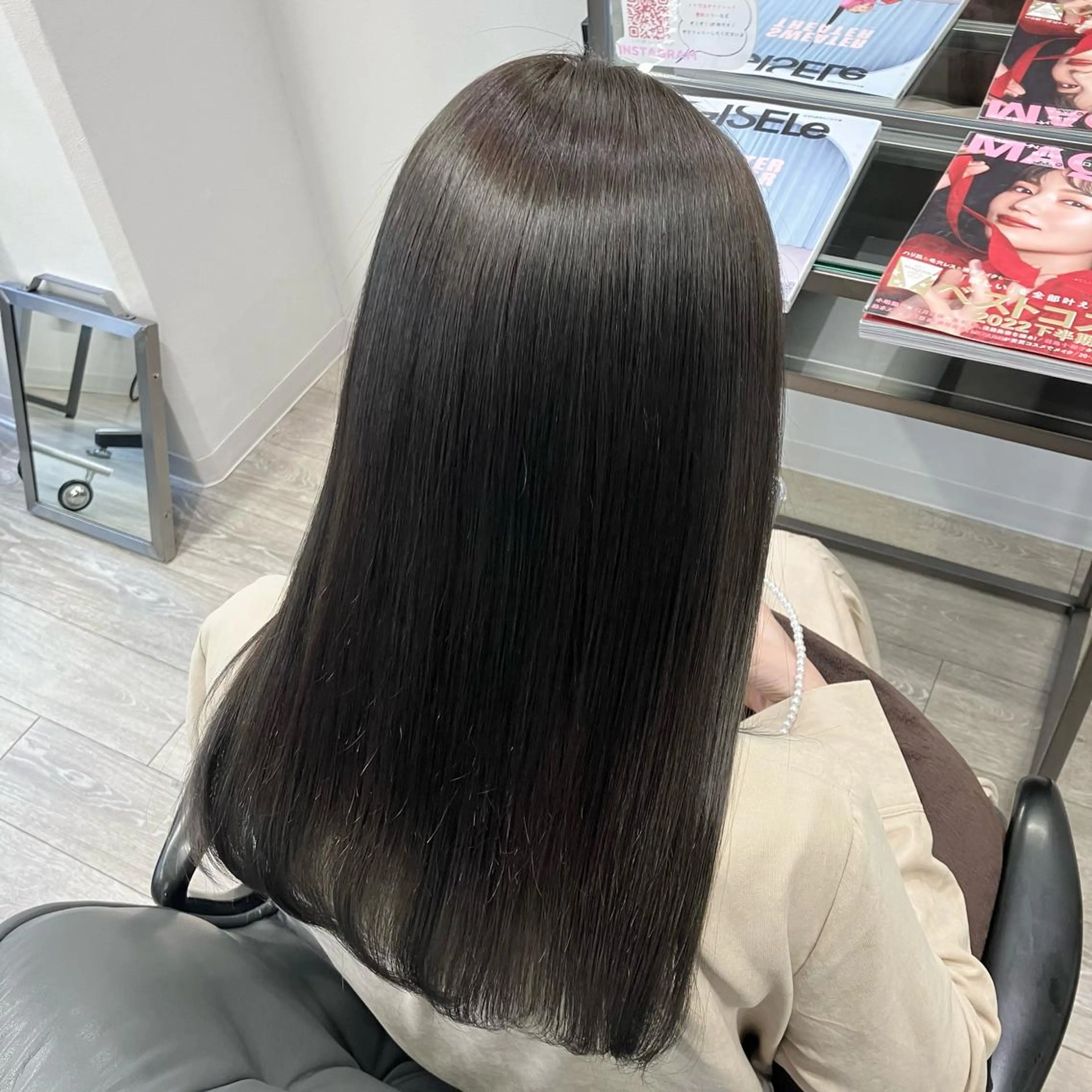 ロング カラー 透明感カラー グレージュ 髪質改善/縮毛矯正 /美髪カラー/こてのヘアスタイル