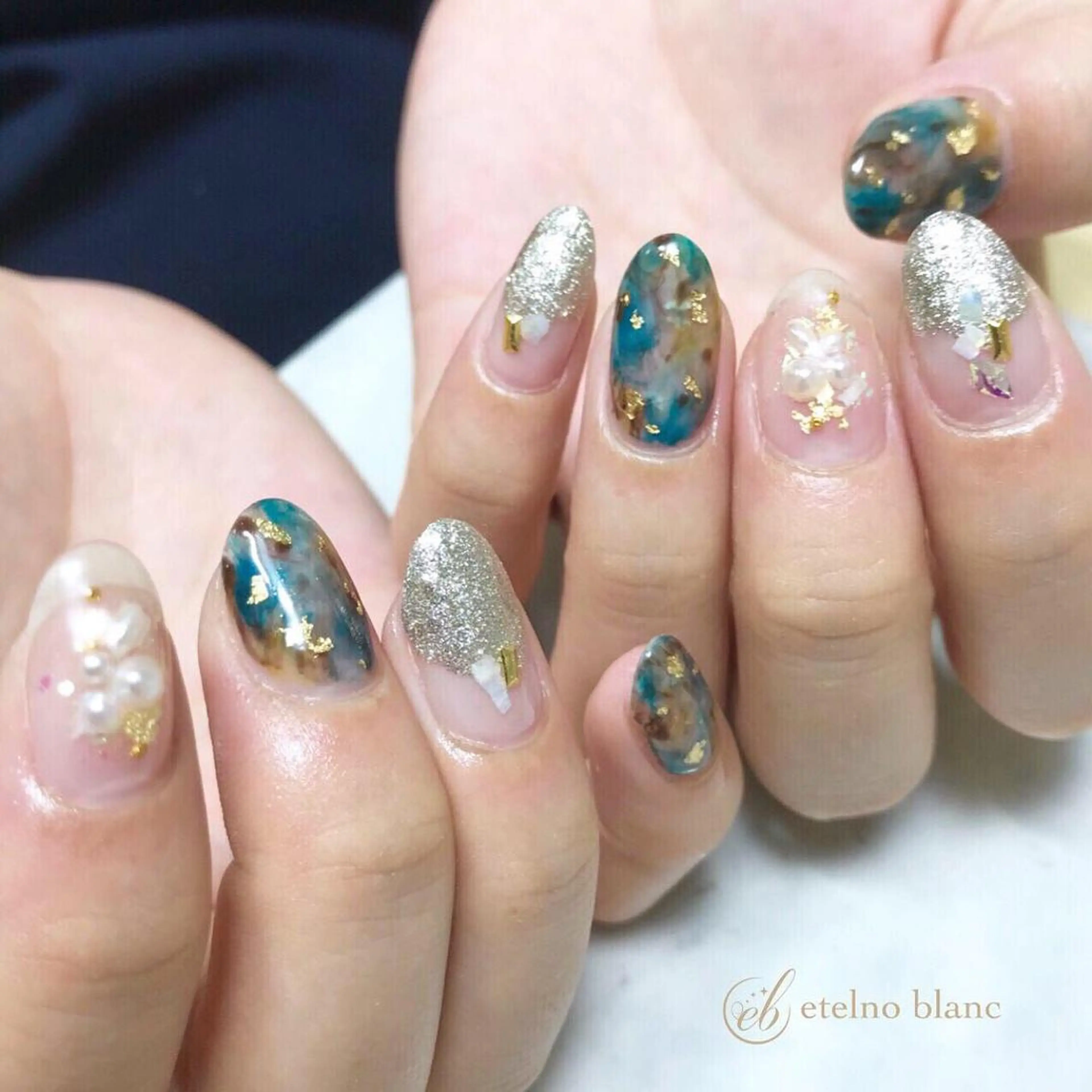 ネイル etelno blanc中目黒のネイルデザイン