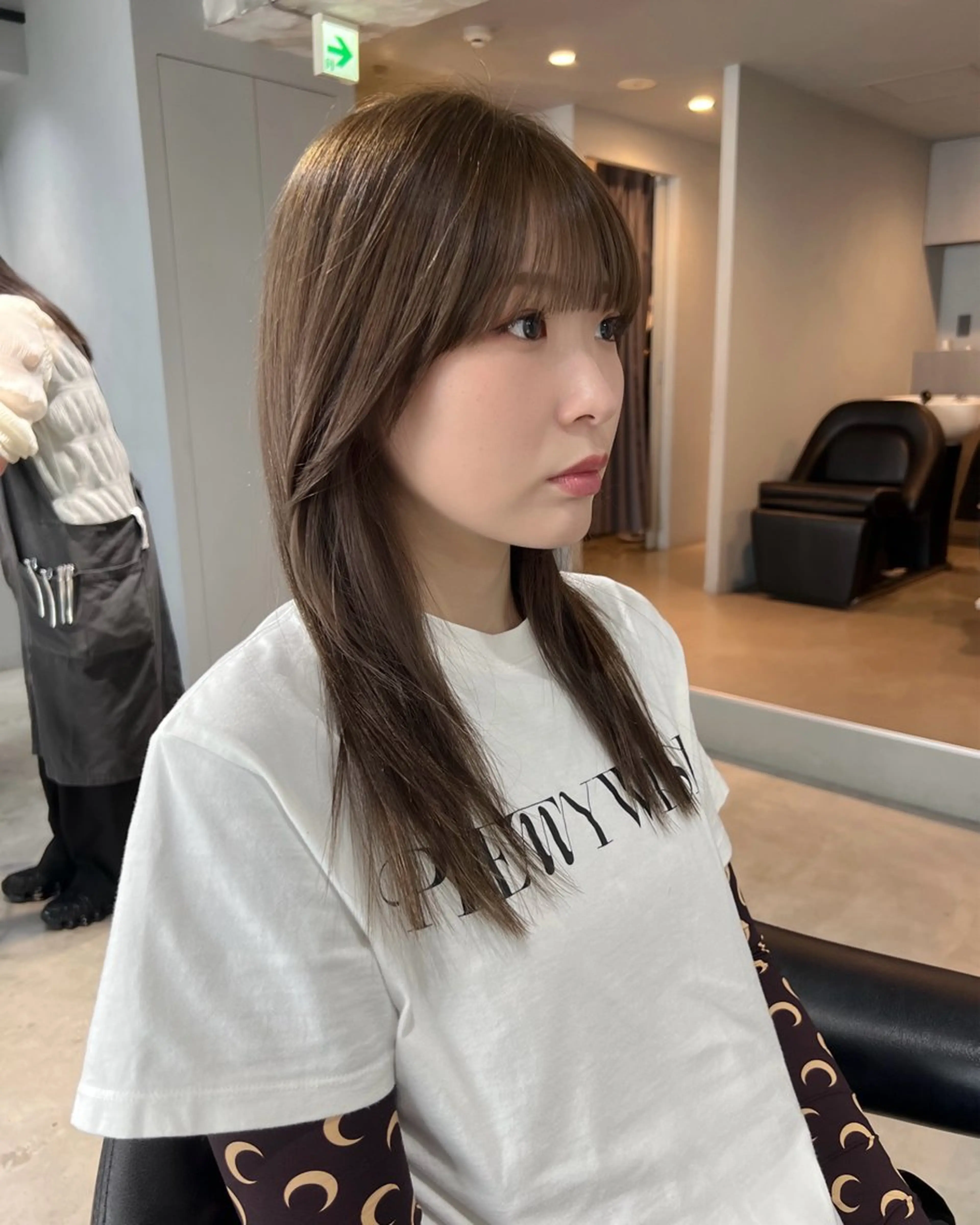 セミロング カラー 顔周りカット レイヤーカット カット ヘアカラー 【arc】akane オリーブ/ベージュのヘアスタイル