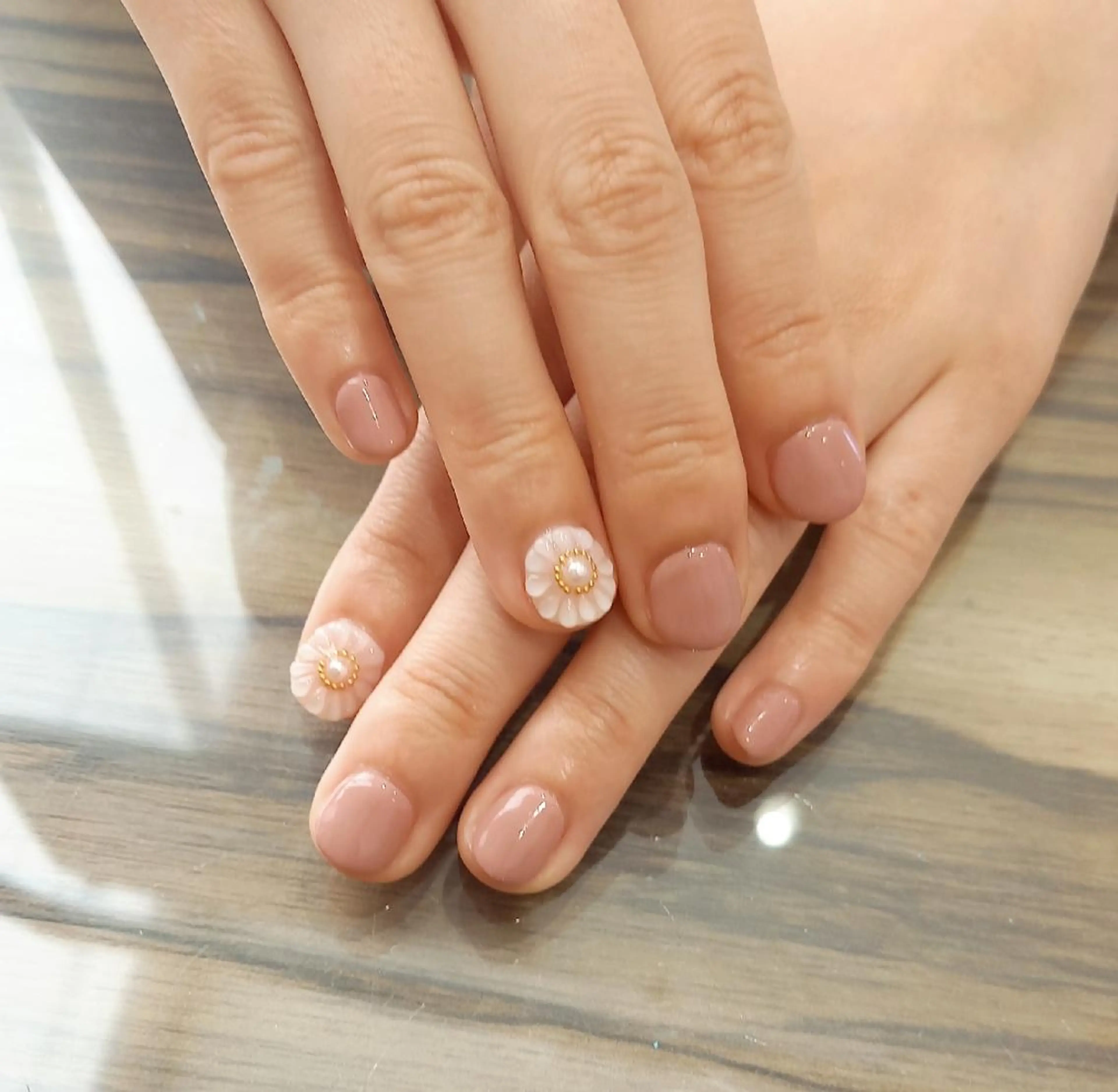 ネイル ハンドネイル Progress Nailのヘアスタイル