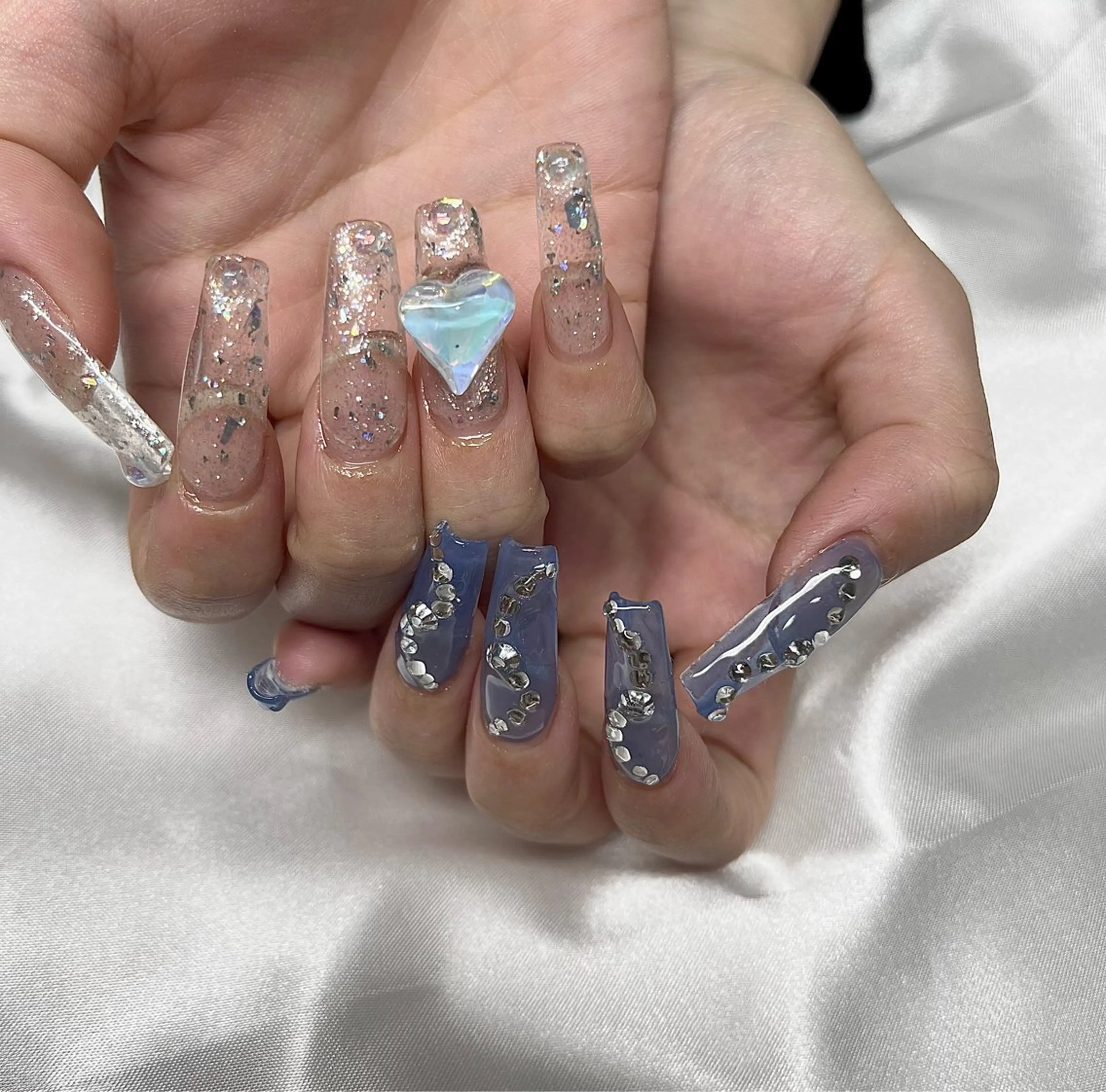 ロング RIKO  SALON所属・RIKO YUKAのネイルデザイン