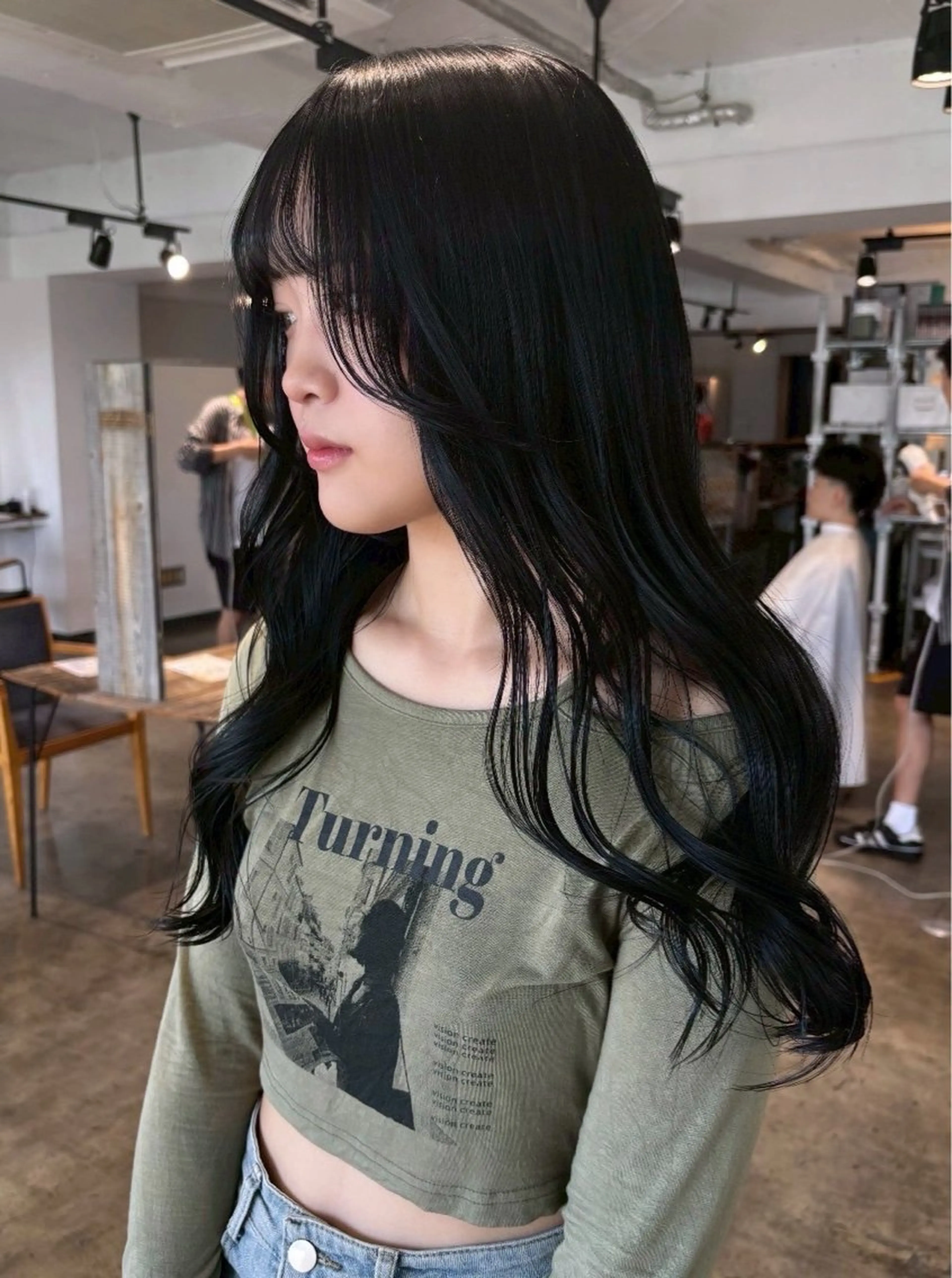 ロング カラー アッシュ ベージュカラー 黒髪 ブリーチ ブルーカラー ヘアカラー トリートメント ブリーチなしカラー/ 暖色カラー/宮本恵佑のヘアスタイル