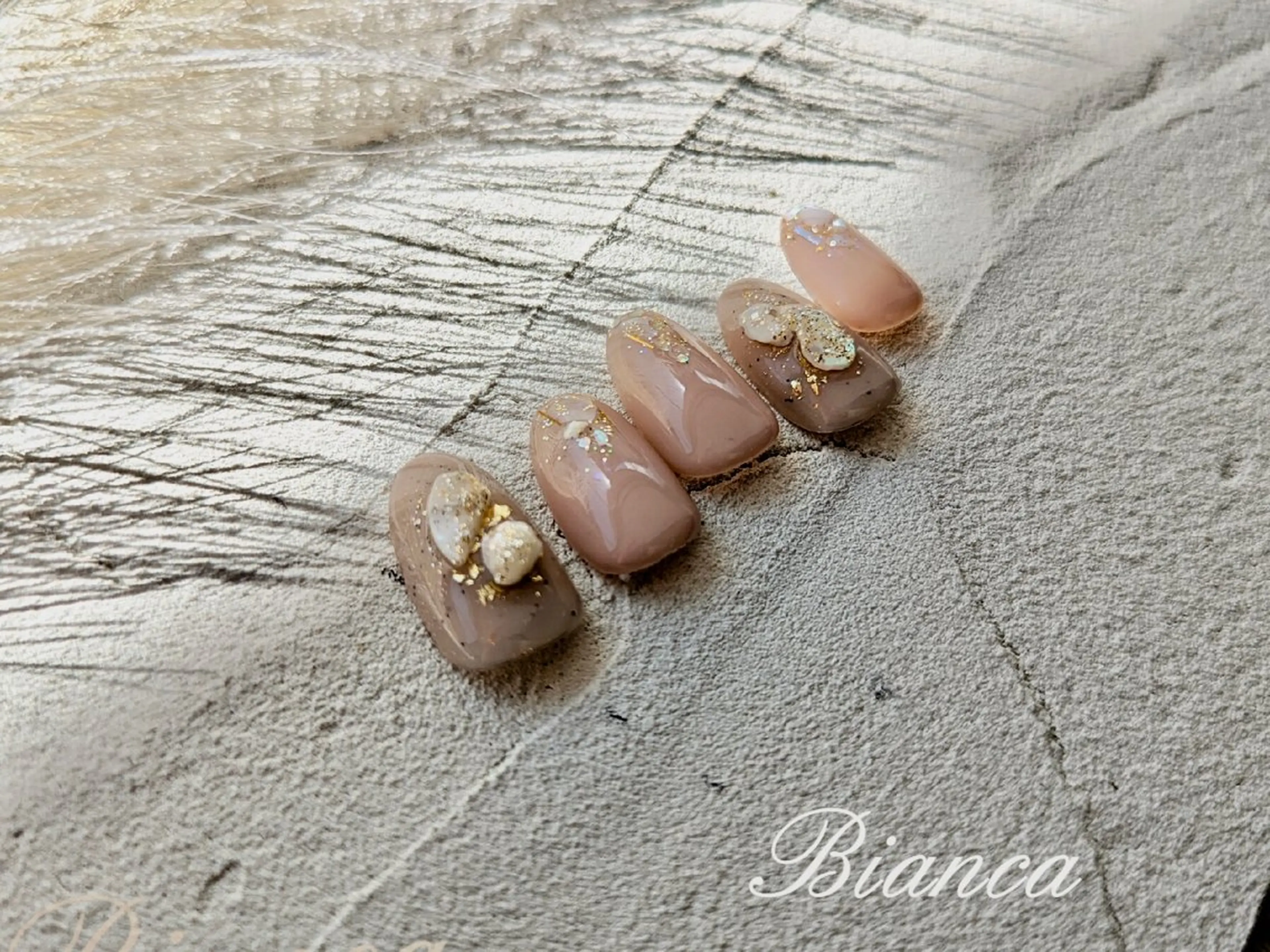 ミディアム Bianca 溝の口 ASANOのネイルデザイン