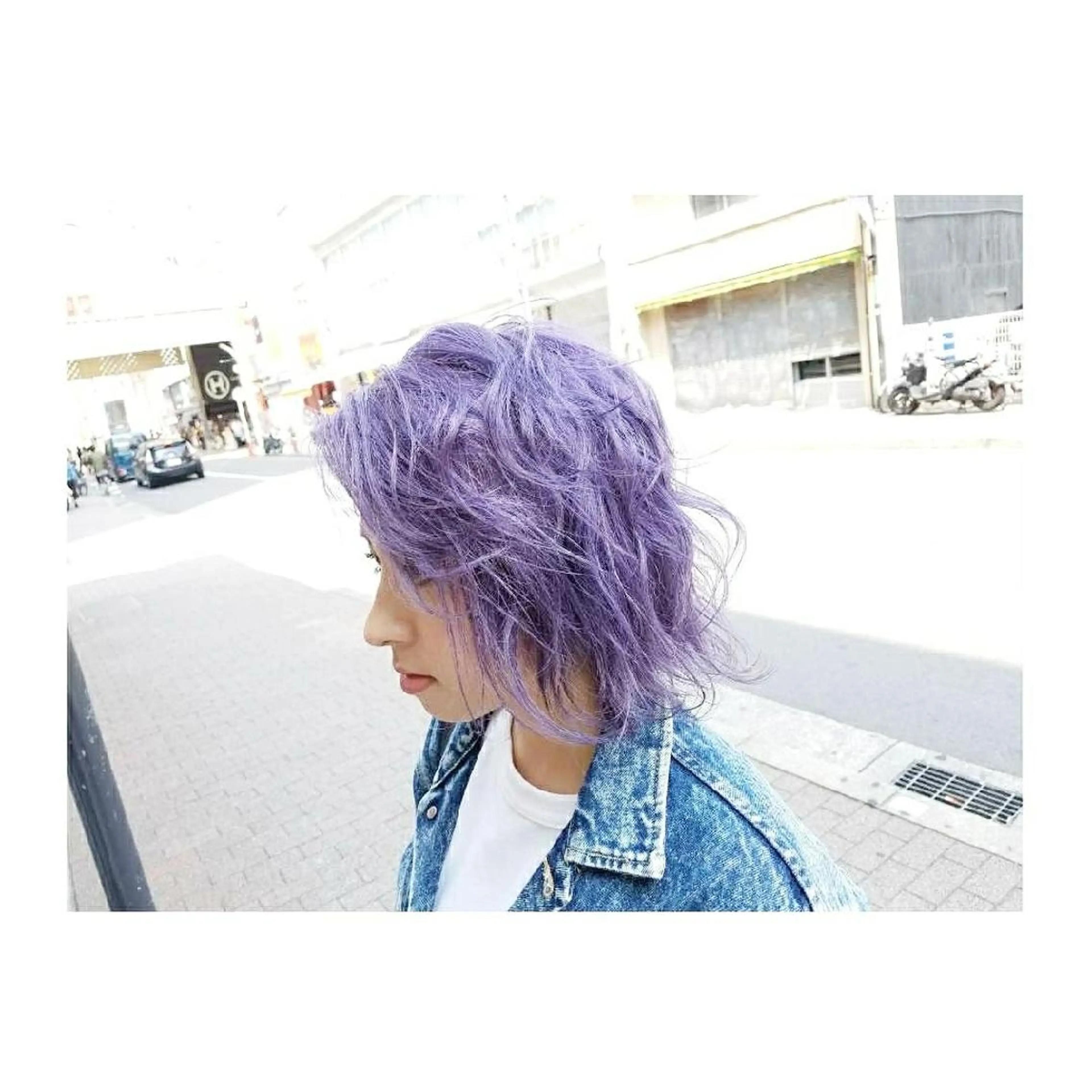ミディアム パープルカラー Luana 矢場町のヘアスタイル